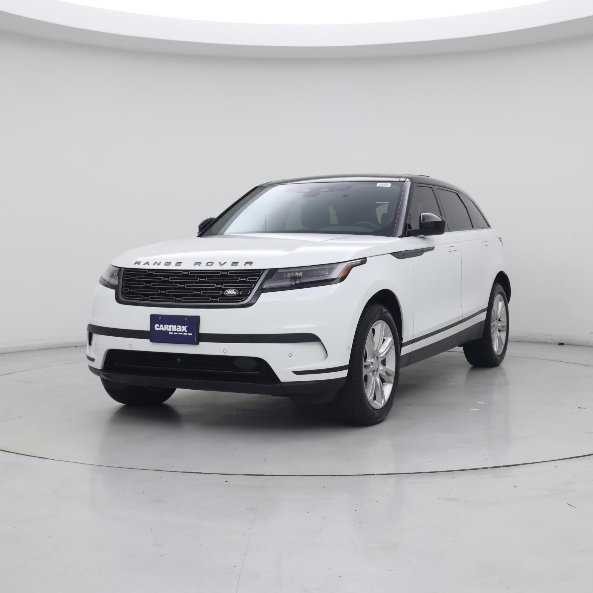 Thumbnail: 2026 Land Rover Range Rover Velar - 4