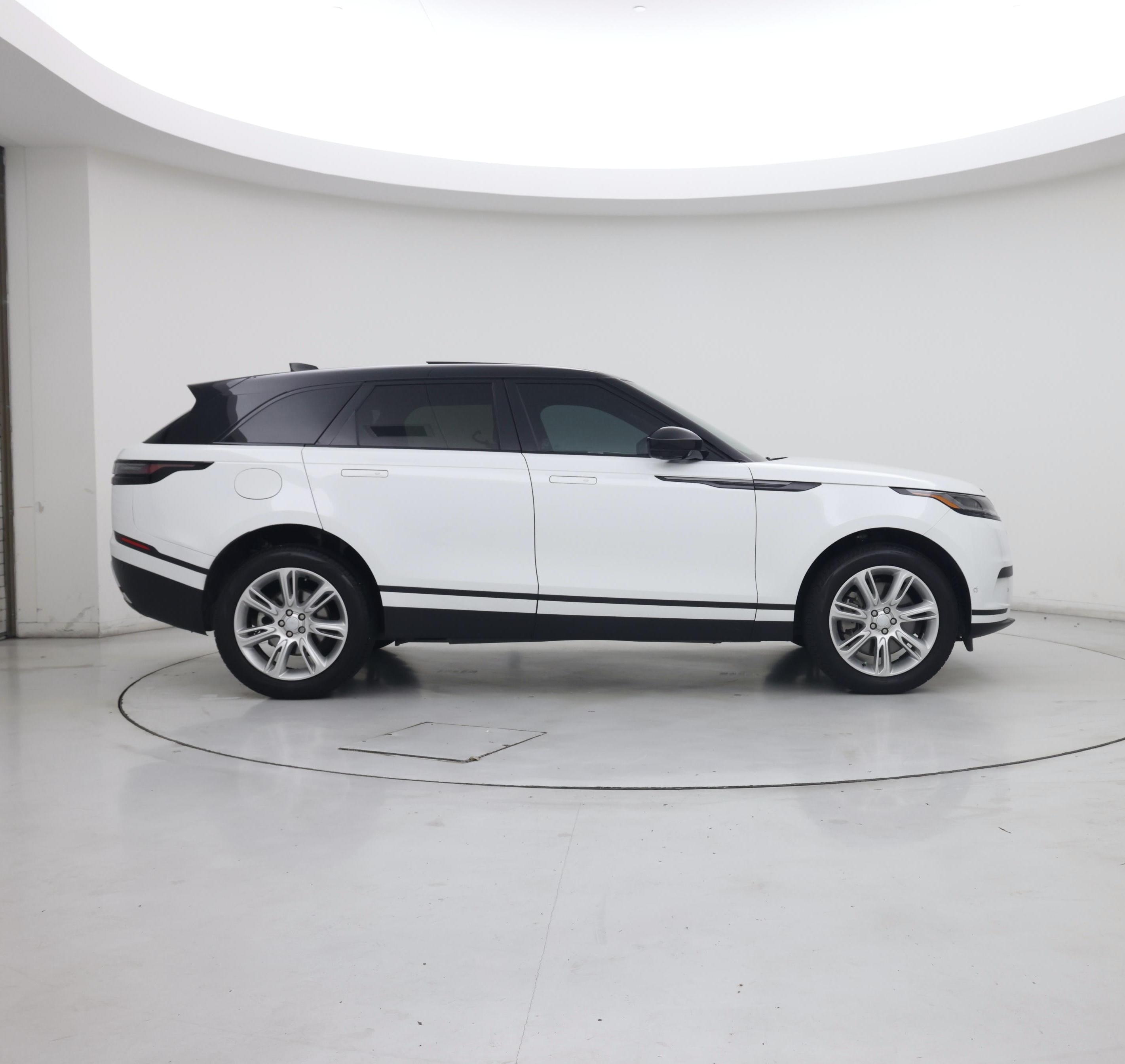 Thumbnail: 2026 Land Rover Range Rover Velar - 7