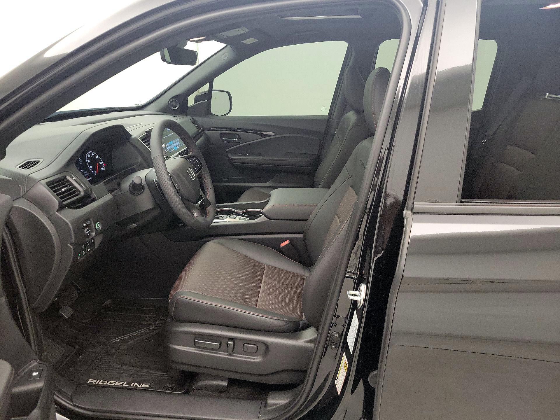 Thumbnail: 2026 Honda Ridgeline - 11