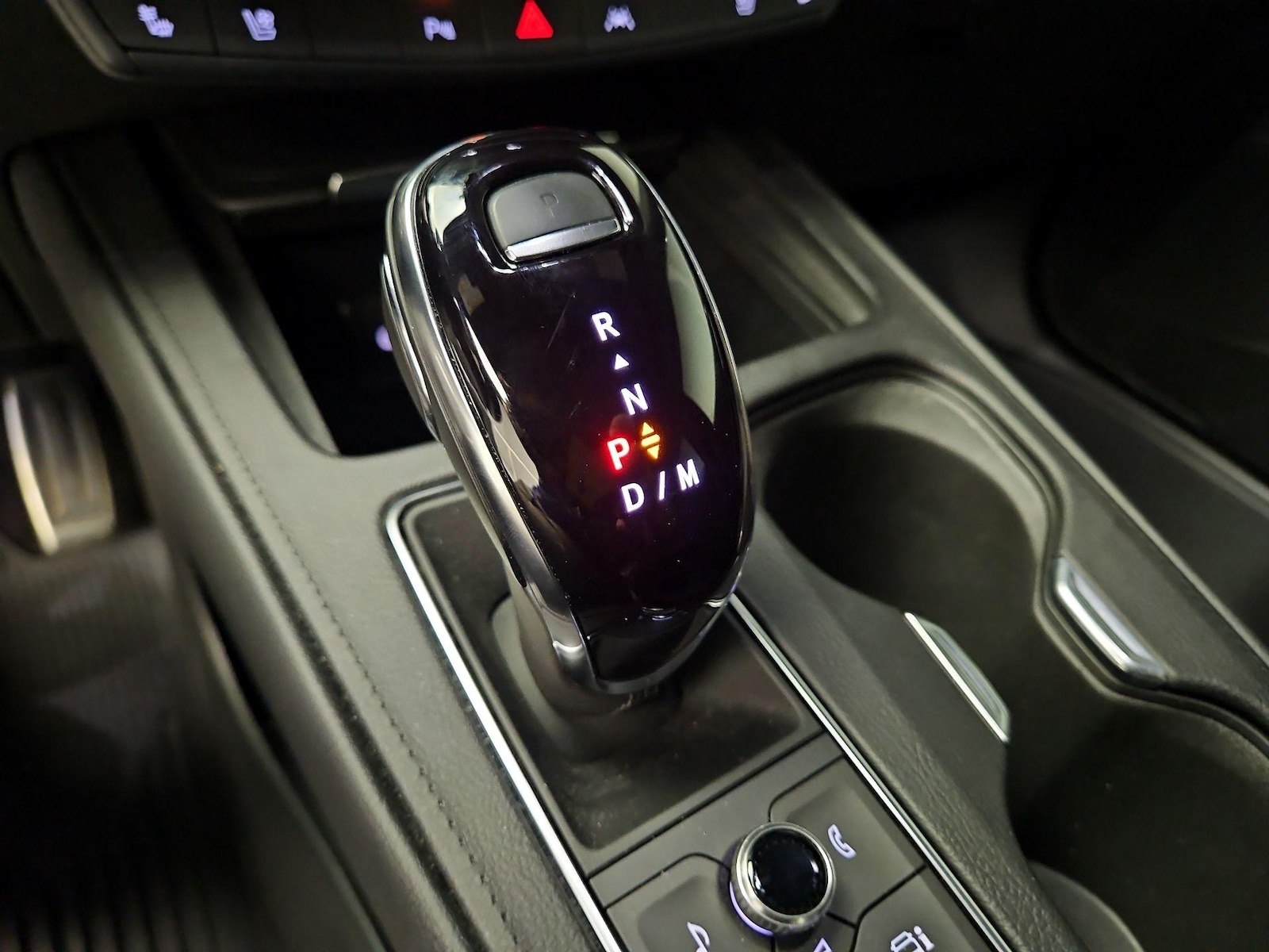 2024 Cadillac XT4 Sport - Photo 17