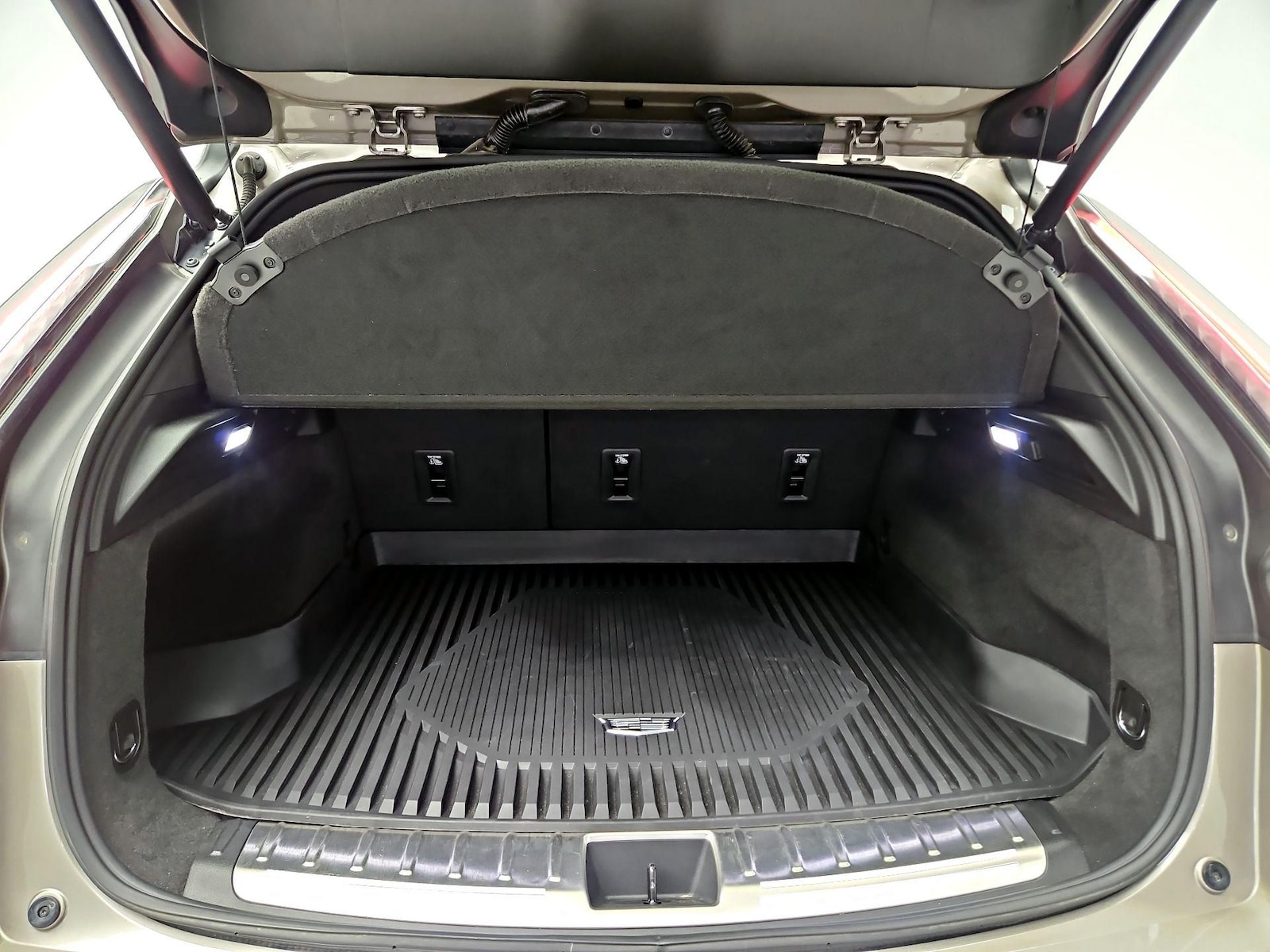 2024 Cadillac XT4 Sport - Photo 21