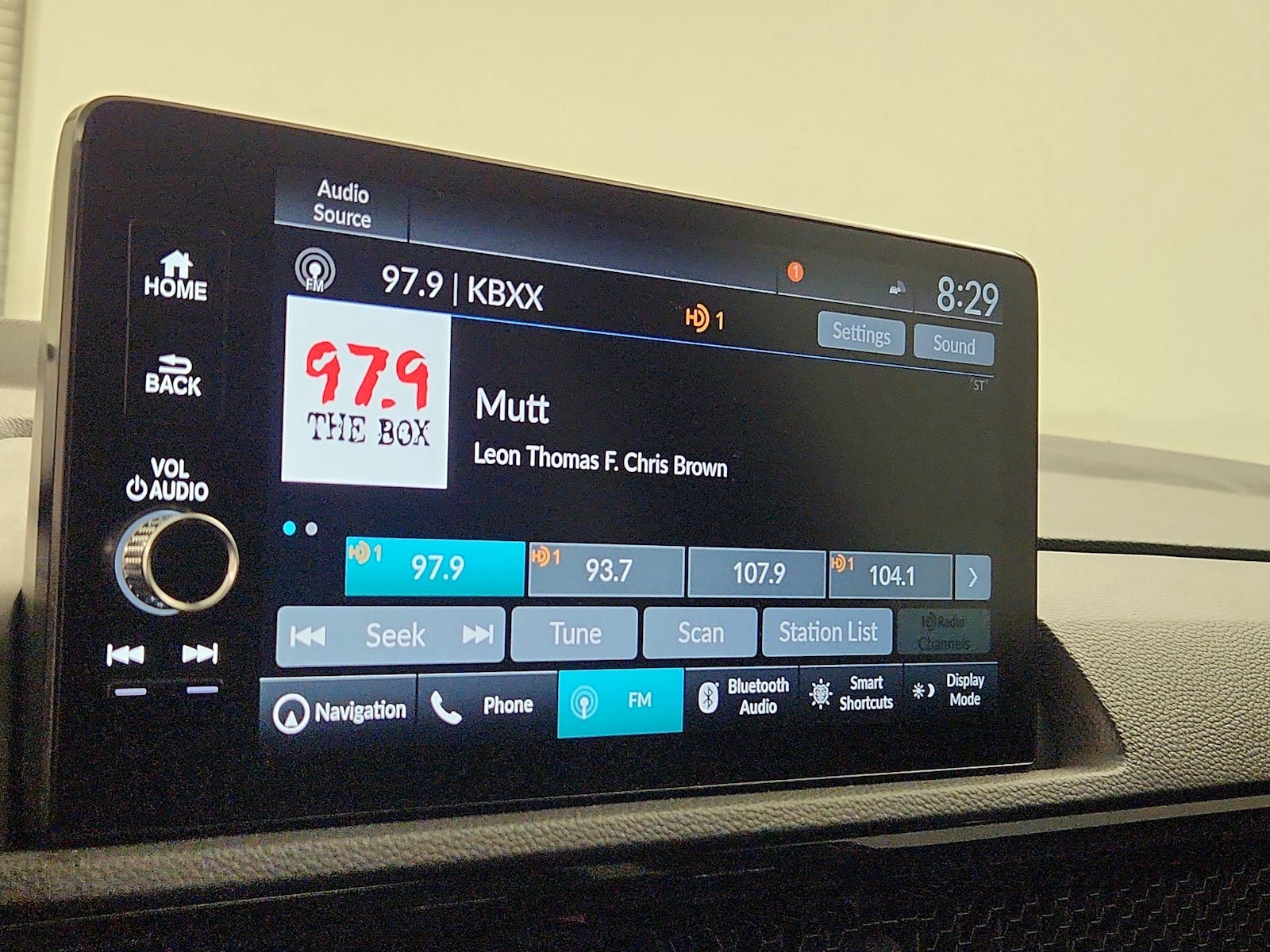 2025 Honda CR-V Sport Touring - Photo 17
