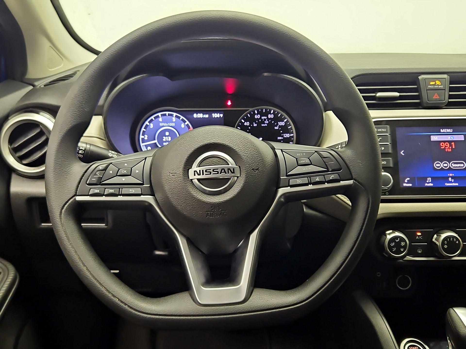 Thumbnail: 2021 Nissan Versa - 10