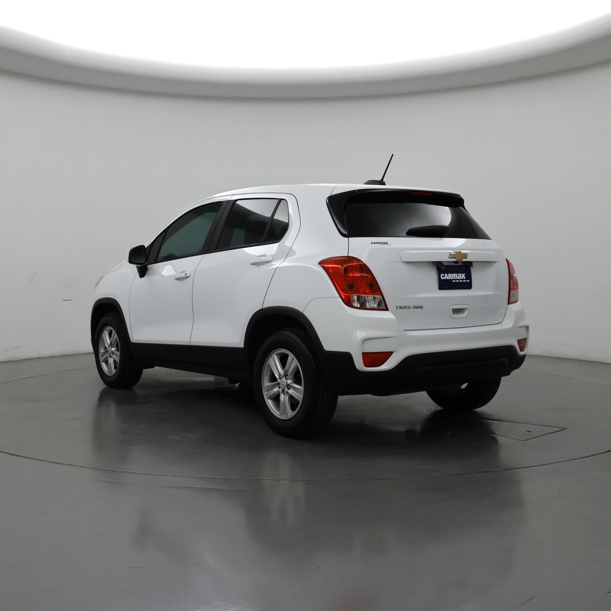 Thumbnail: 2021 Chevrolet Trax - 2