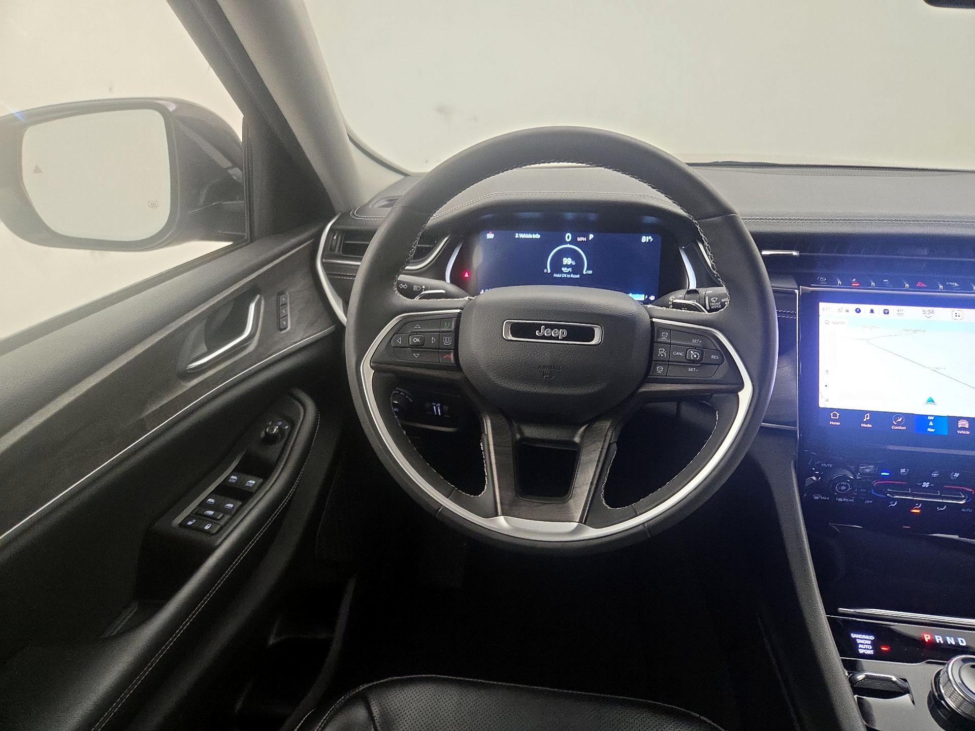 Thumbnail: 2023 Jeep Grand Cherokee - 9