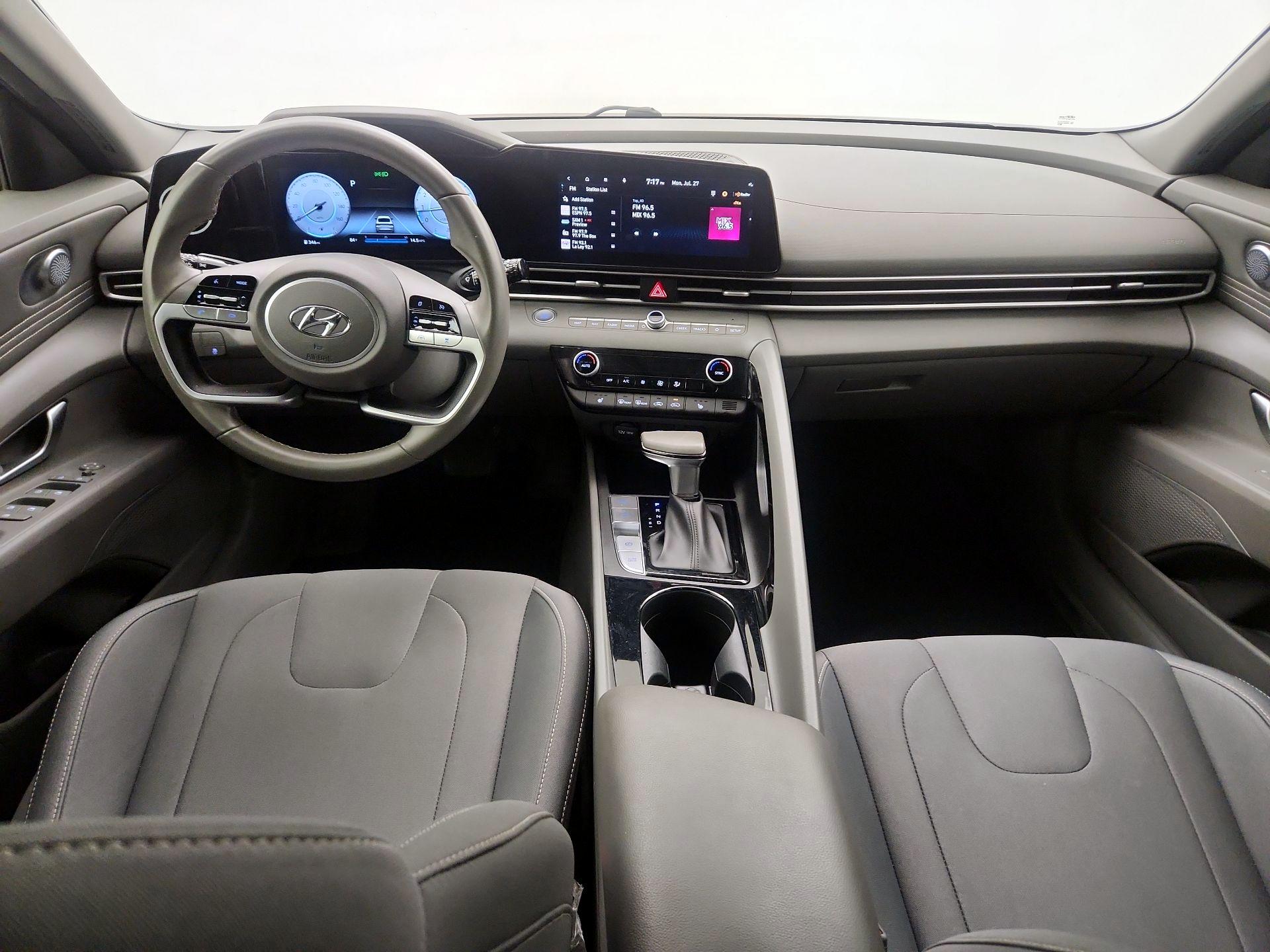 Thumbnail: 2023 Hyundai Elantra - 9