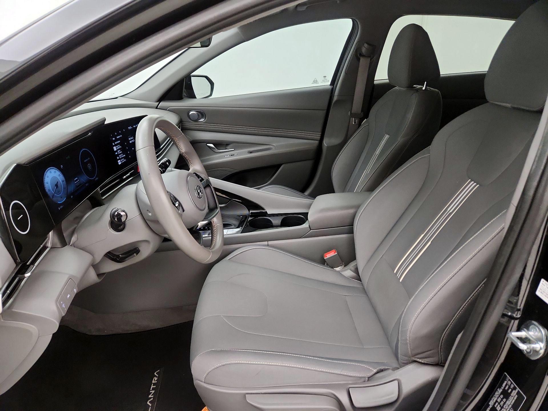 Thumbnail: 2023 Hyundai Elantra - 11
