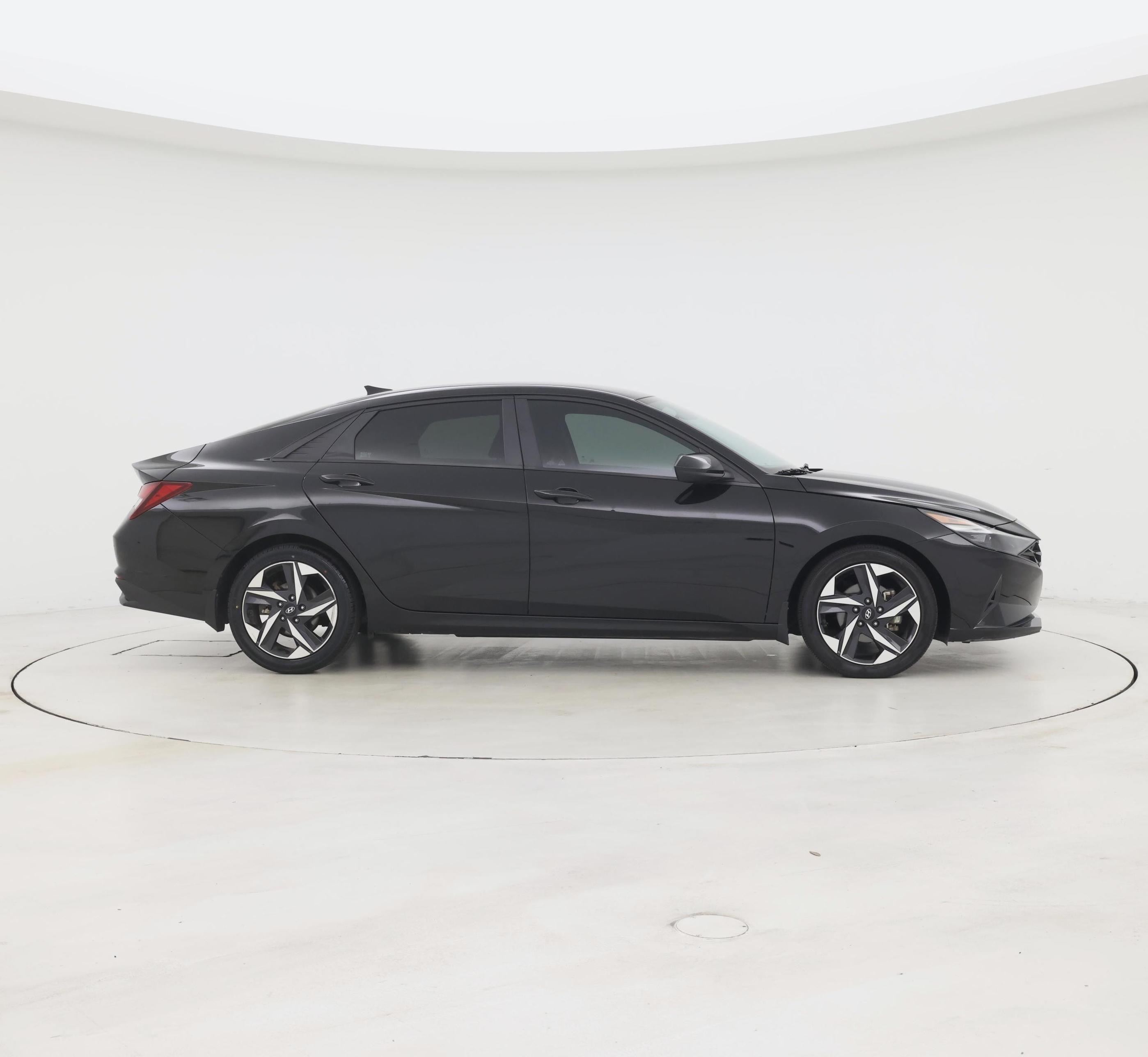 Thumbnail: 2023 Hyundai Elantra - 7