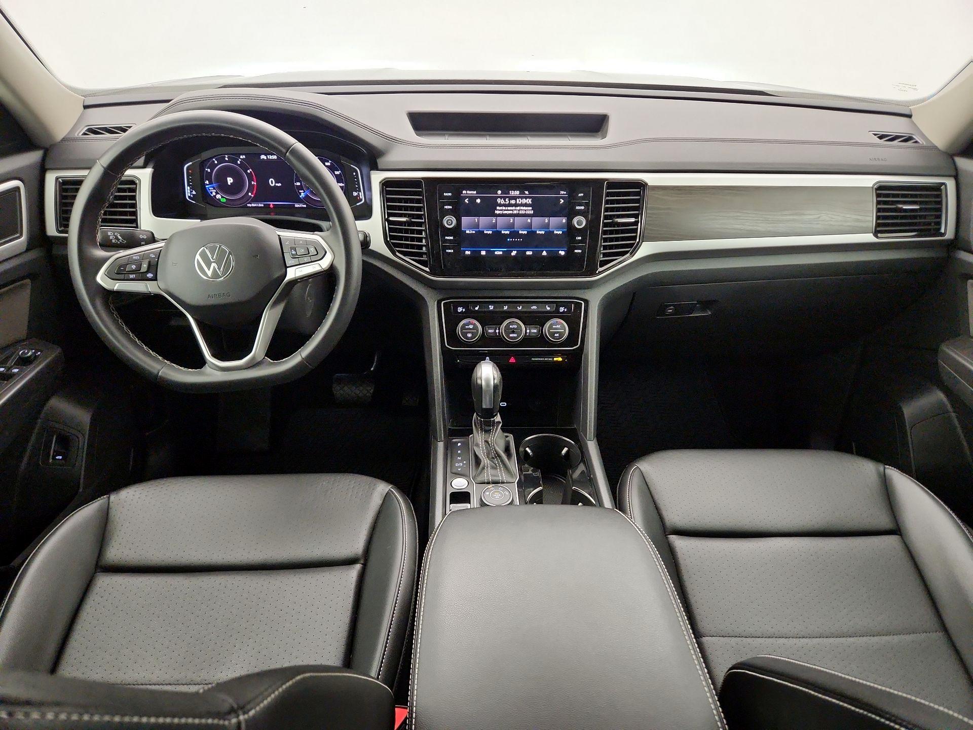 Thumbnail: 2023 Volkswagen Atlas - 9