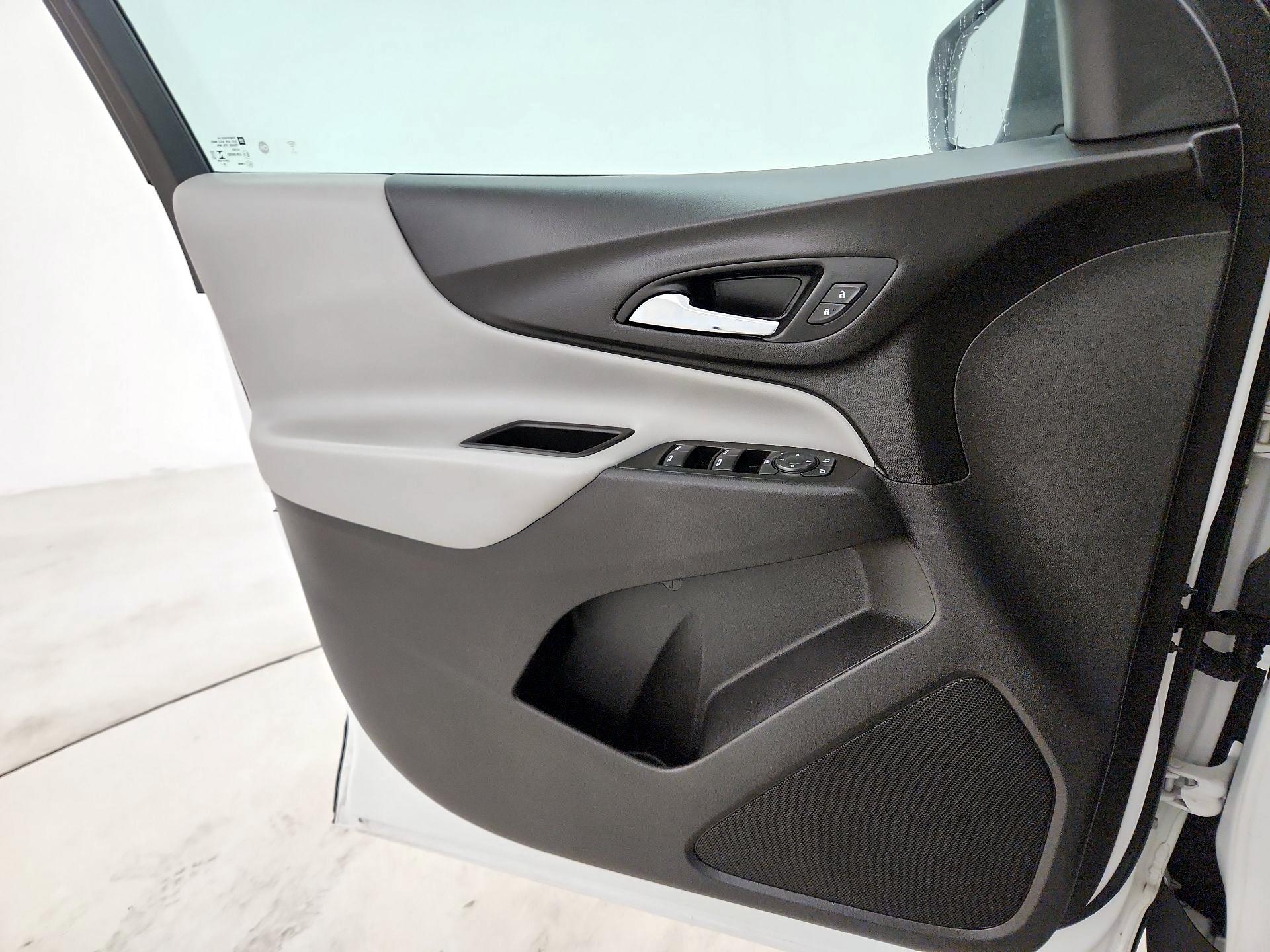 Thumbnail: 2021 Chevrolet Equinox - 12