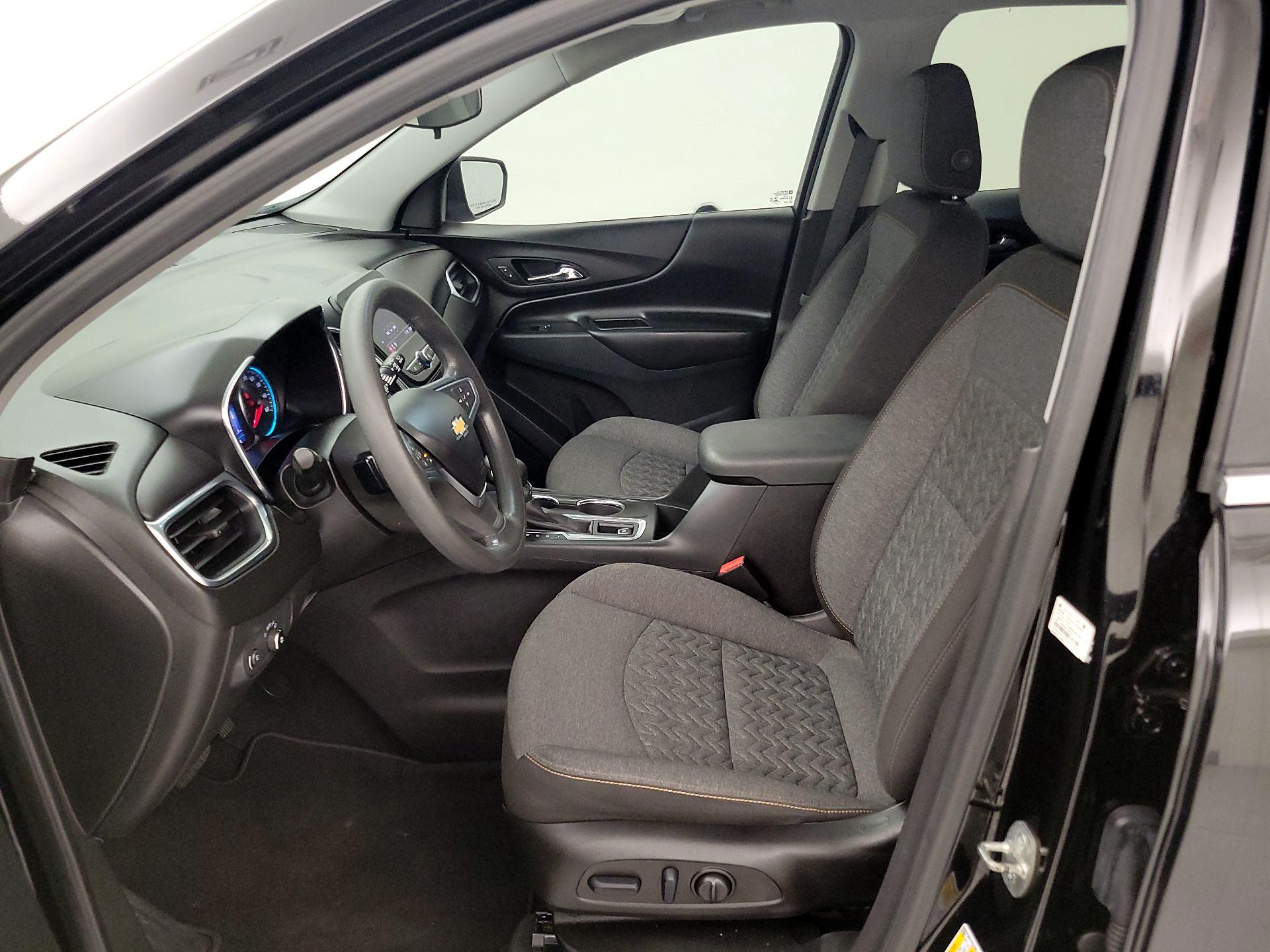 Thumbnail: 2022 Chevrolet Equinox - 11