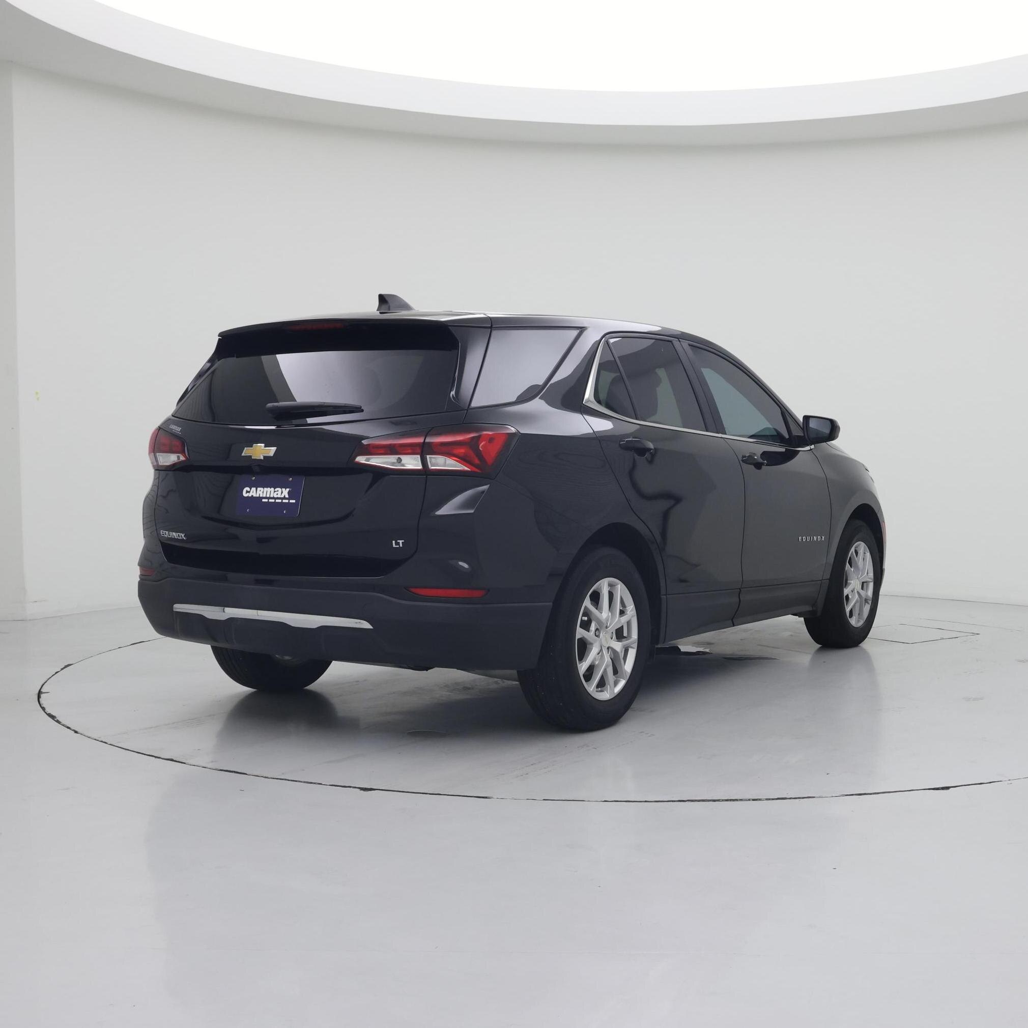 Thumbnail: 2022 Chevrolet Equinox - 8