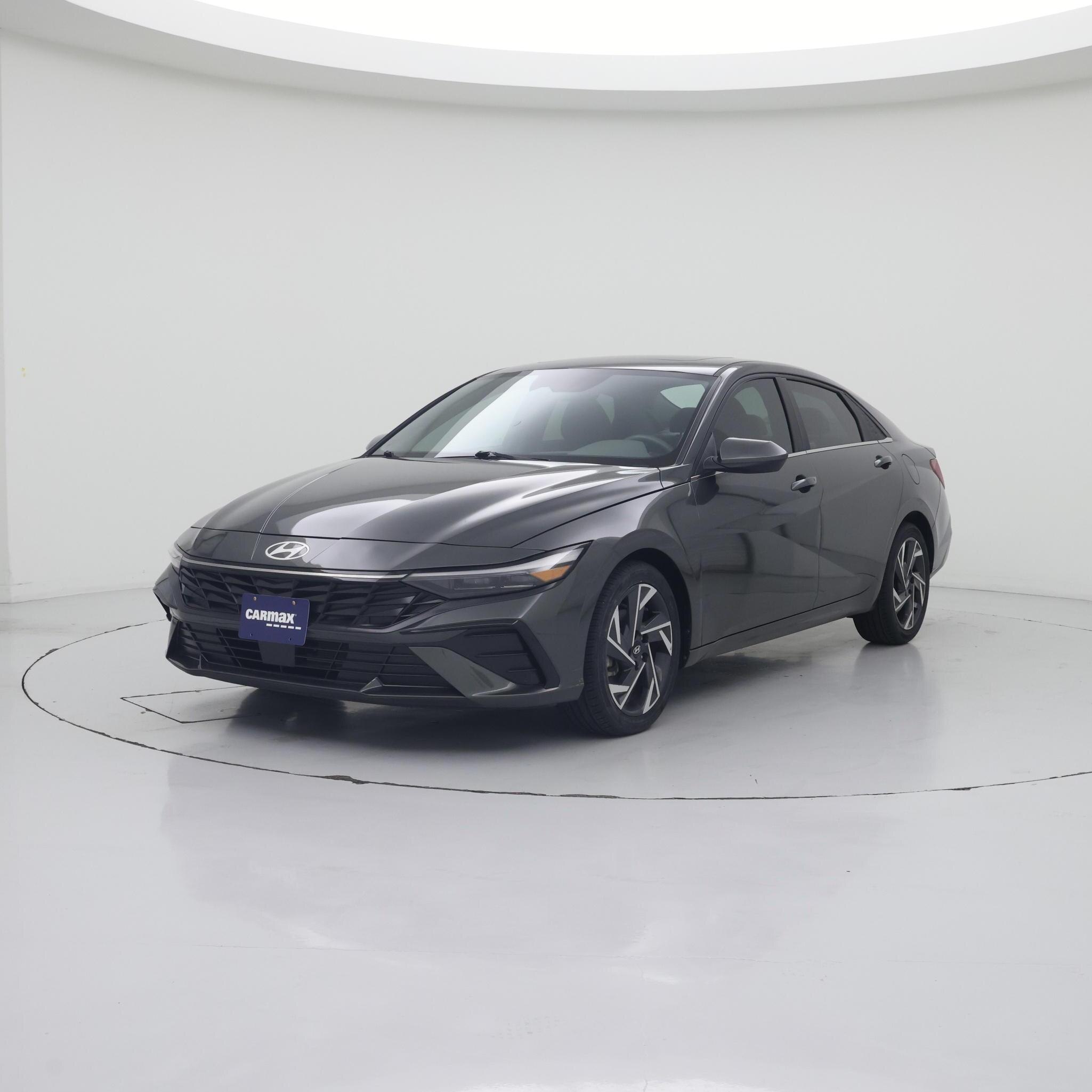 Thumbnail: 2024 Hyundai Elantra - 4