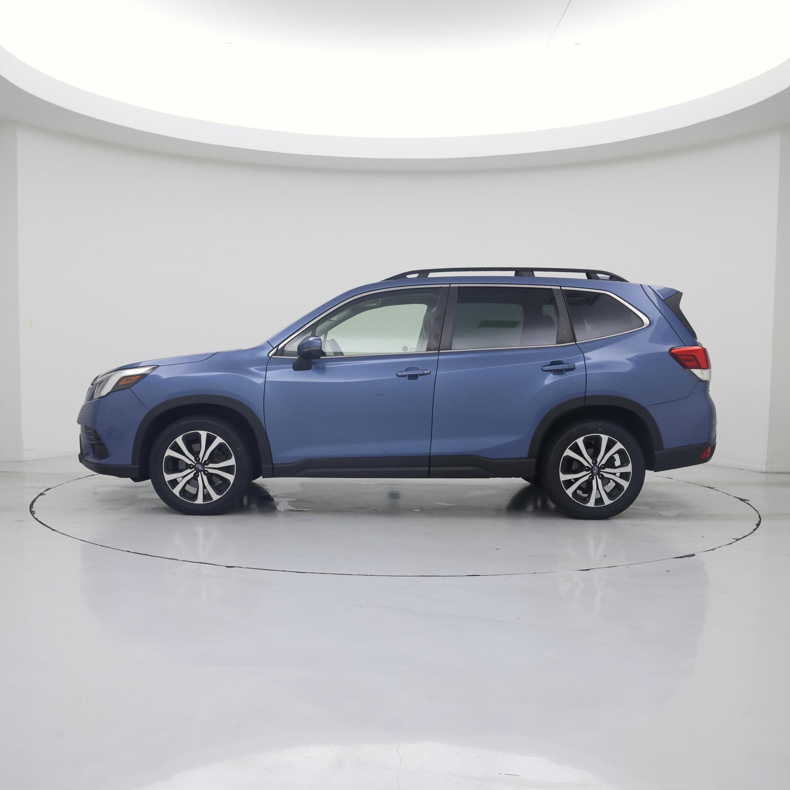 Thumbnail: 2023 Subaru Forester - 3