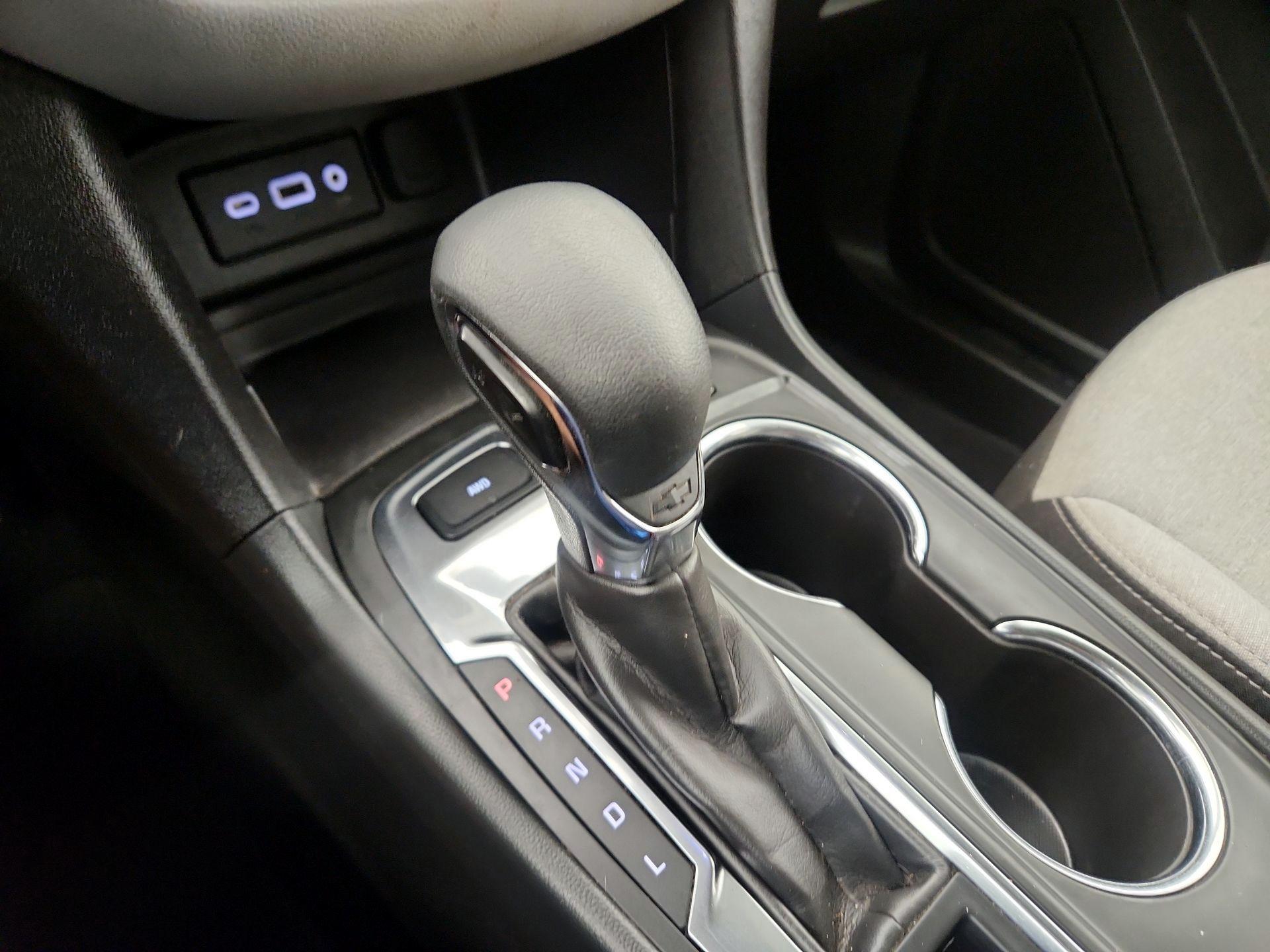 Thumbnail: 2024 Chevrolet Equinox - 15