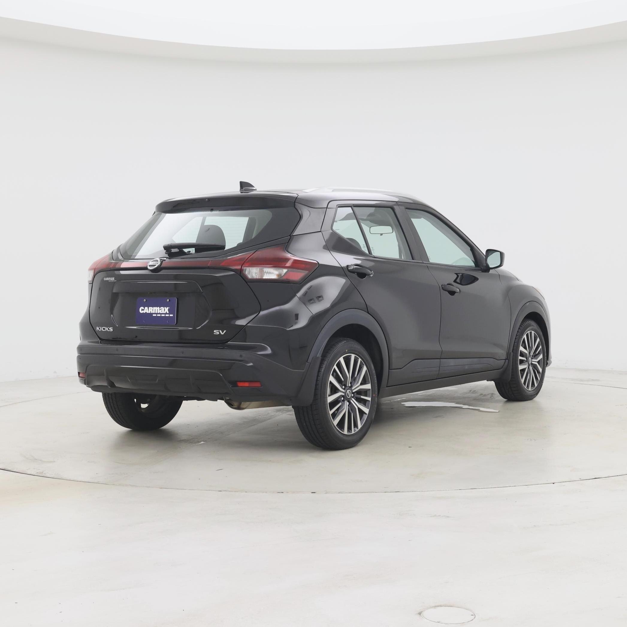 Thumbnail: 2021 Nissan Kicks - 8