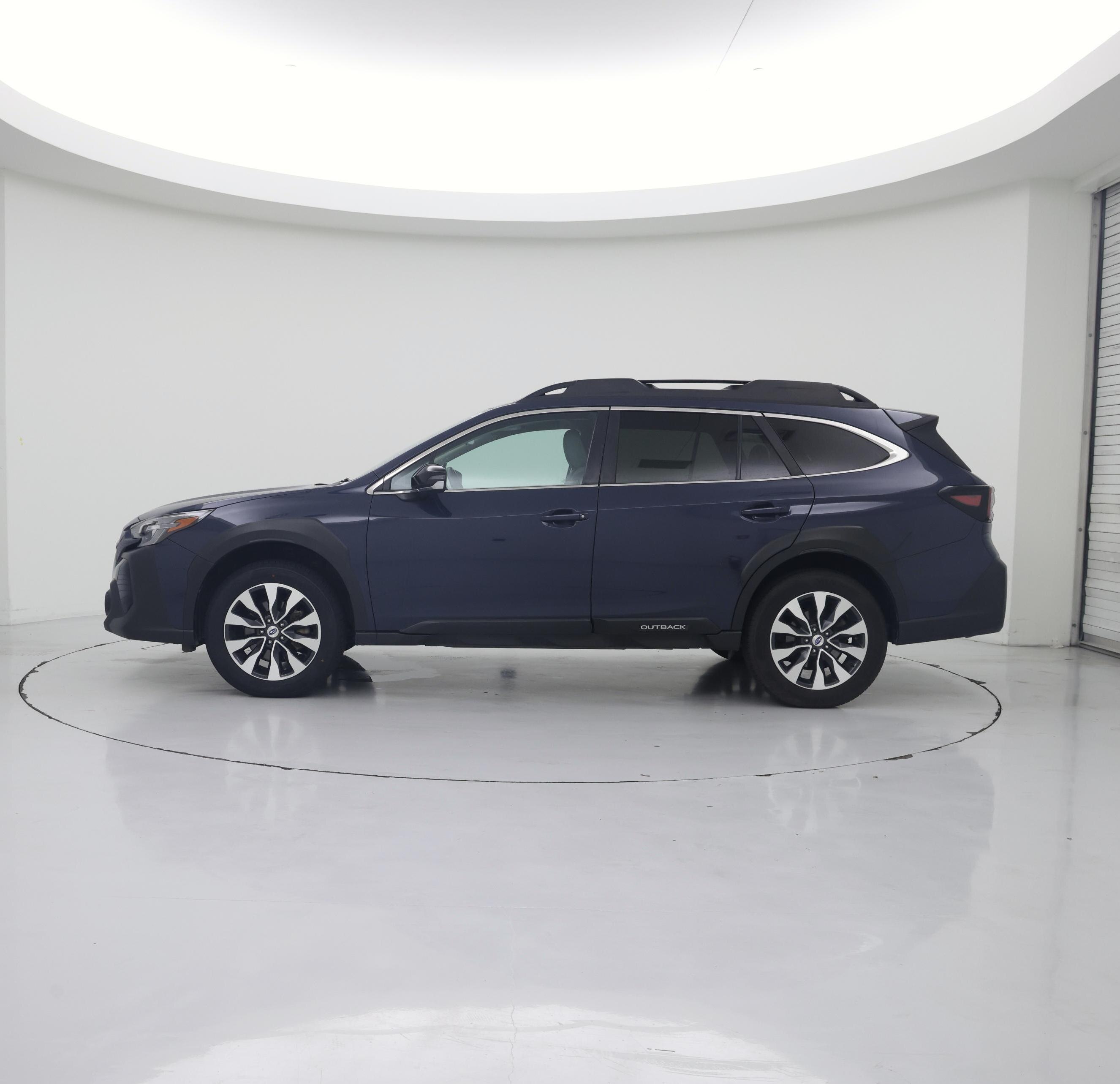 Thumbnail: 2023 Subaru Outback - 3