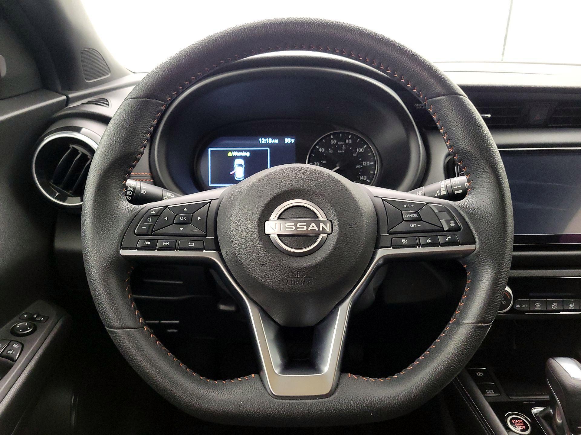 Thumbnail: 2023 Nissan Kicks - 10