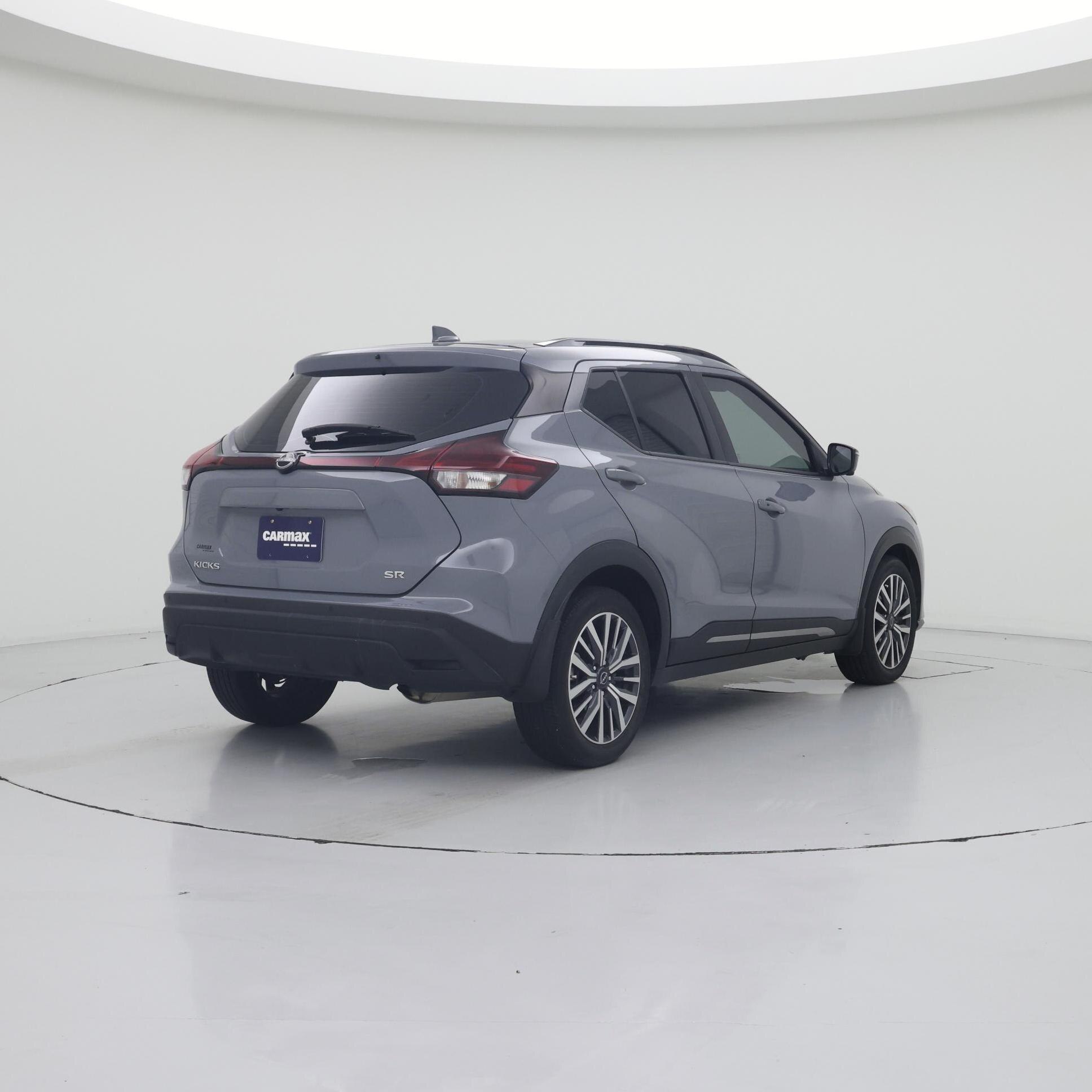 Thumbnail: 2023 Nissan Kicks - 8
