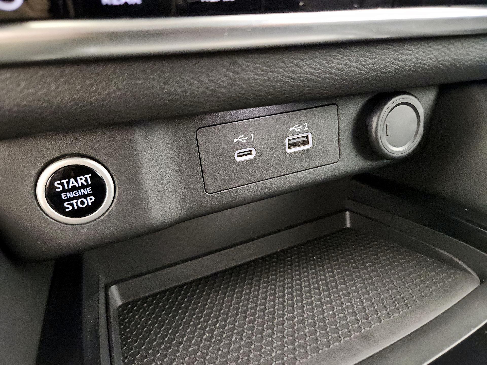 Thumbnail: 2021 Nissan Rogue - 18