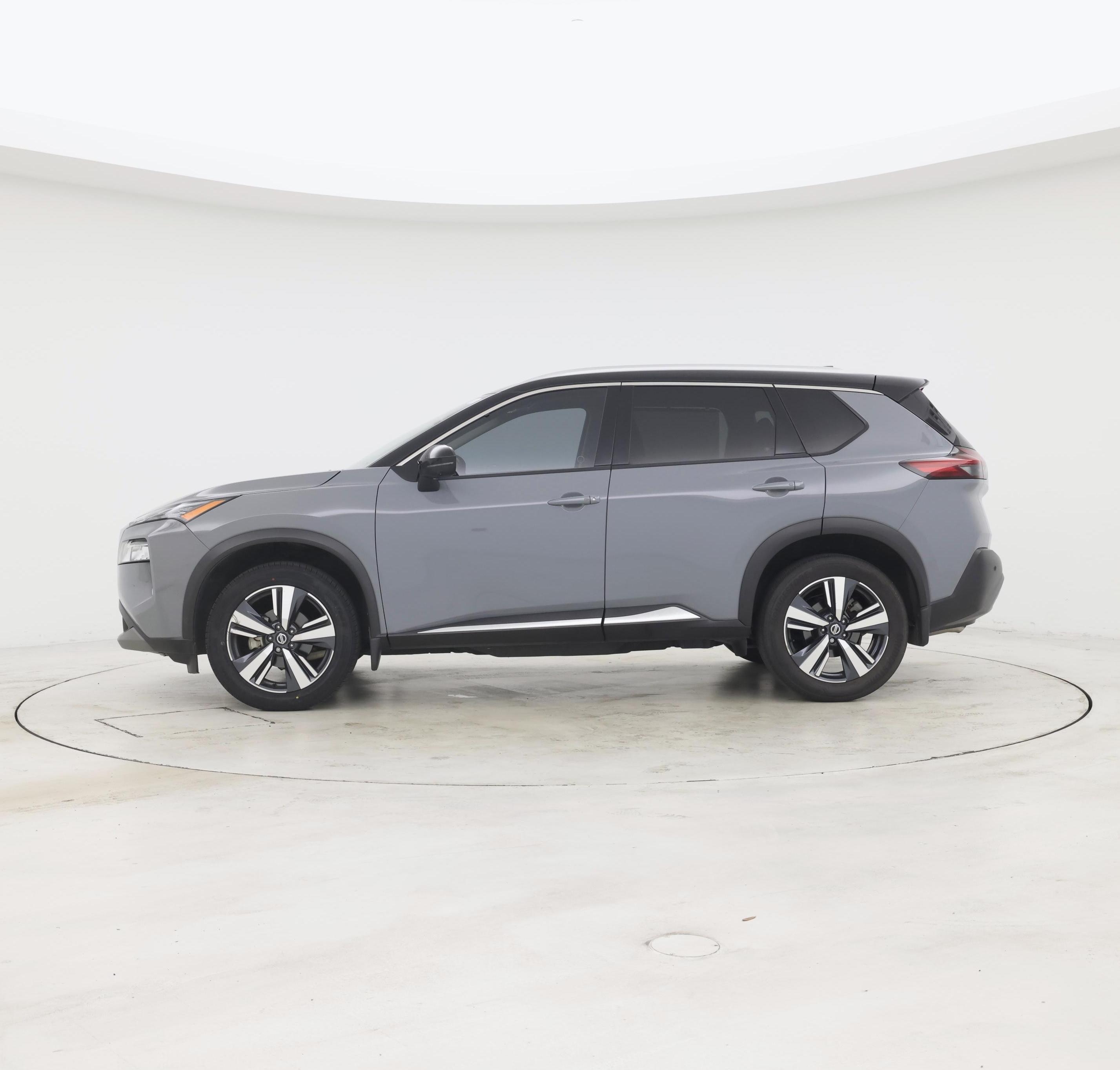 Thumbnail: 2021 Nissan Rogue - 3