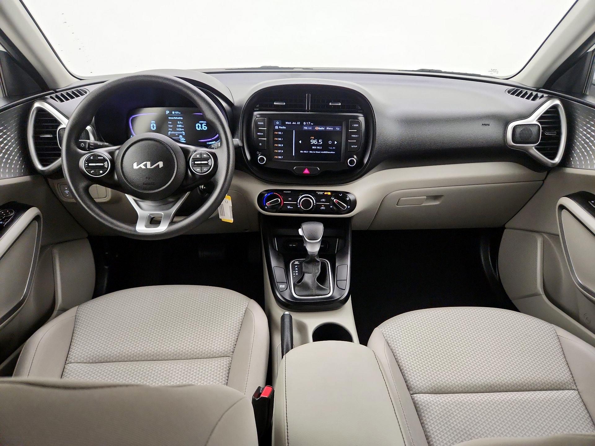 Thumbnail: 2023 Kia Soul - 9