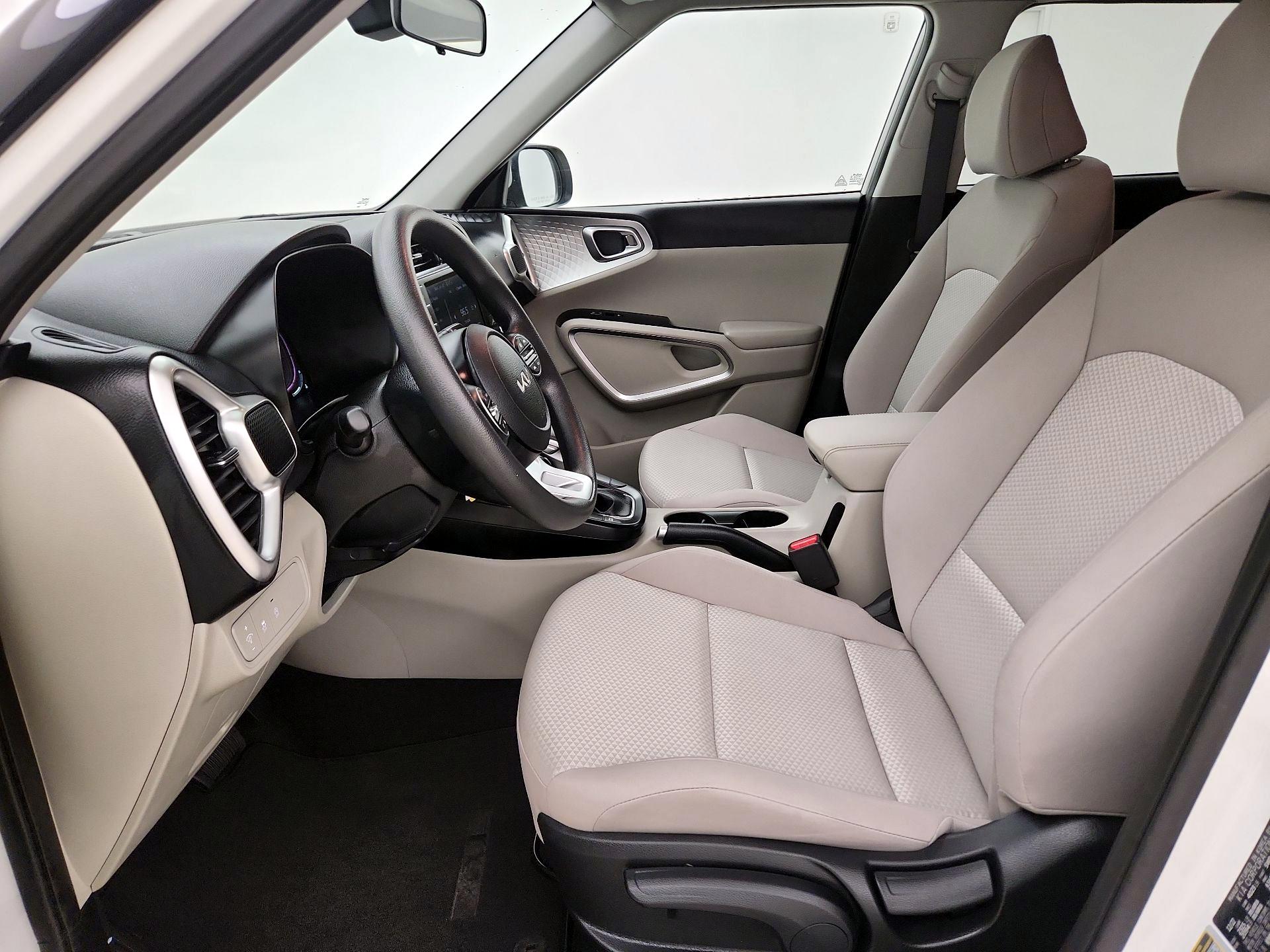 Thumbnail: 2023 Kia Soul - 11