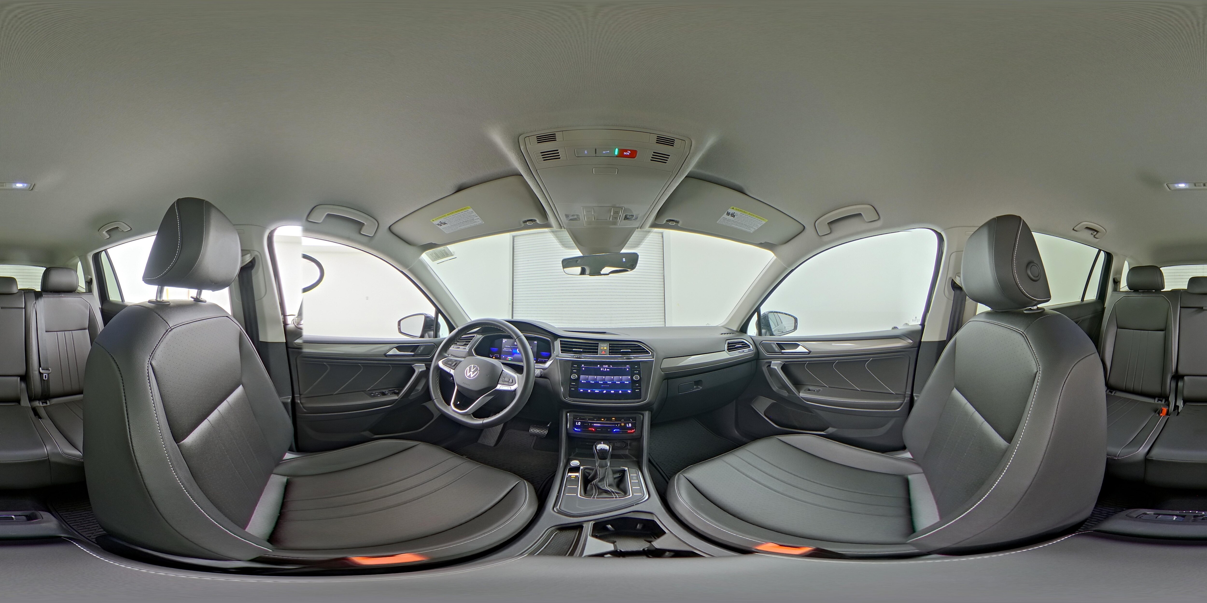 2023 Volkswagen Tiguan SE - Photo 26