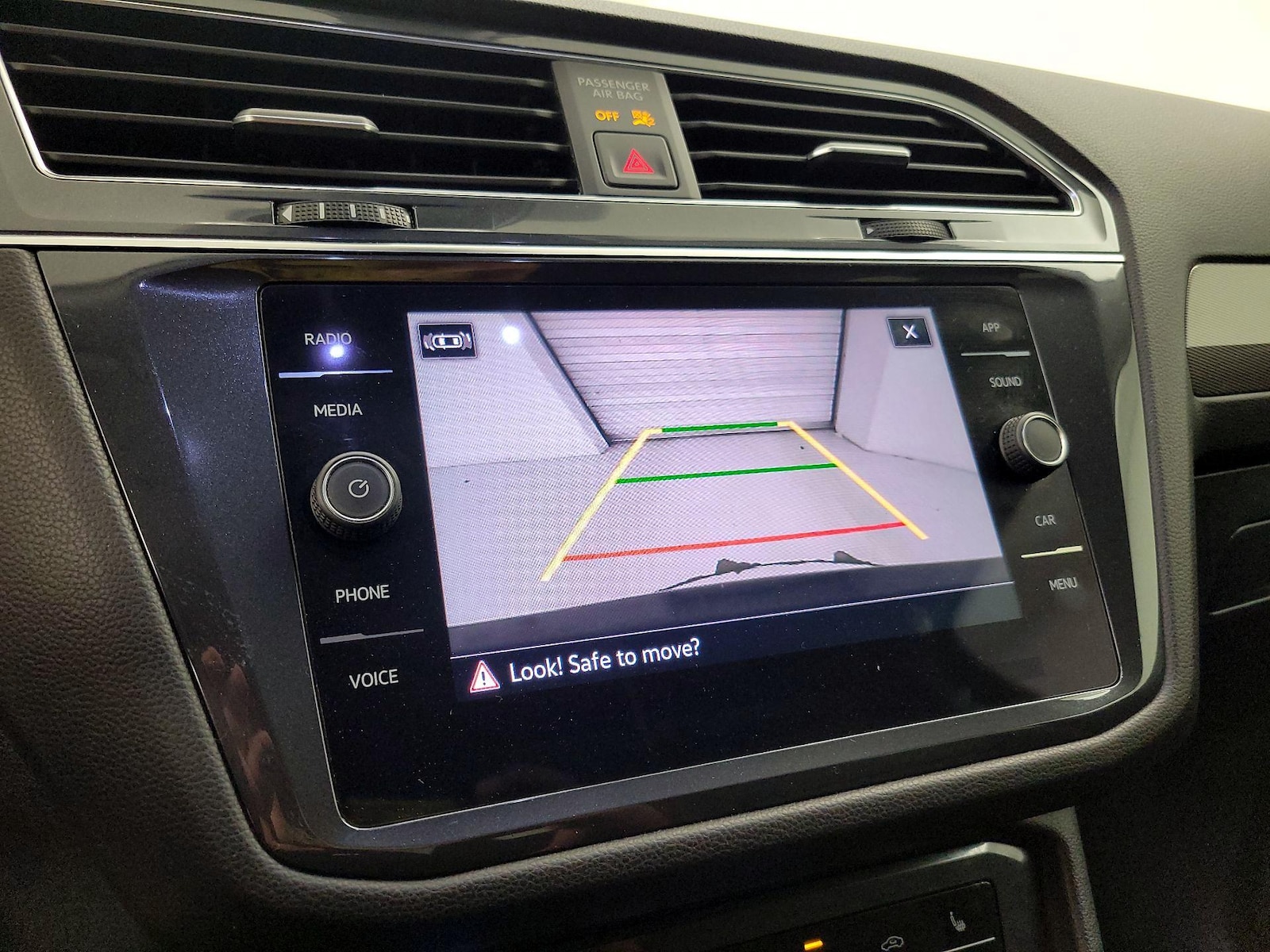 2023 Volkswagen Tiguan SE - Photo 15