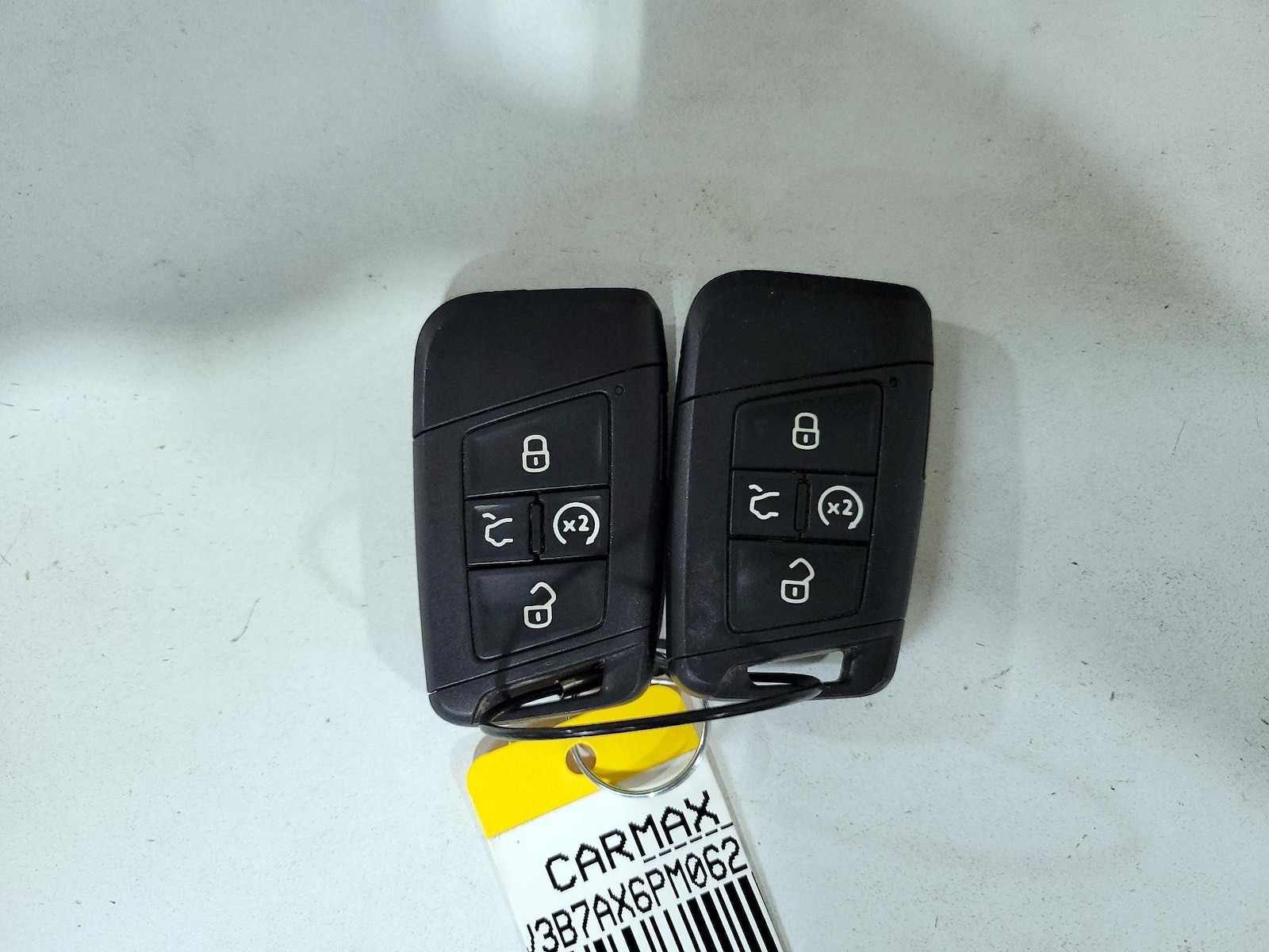 2023 Volkswagen Tiguan SE - Photo 25