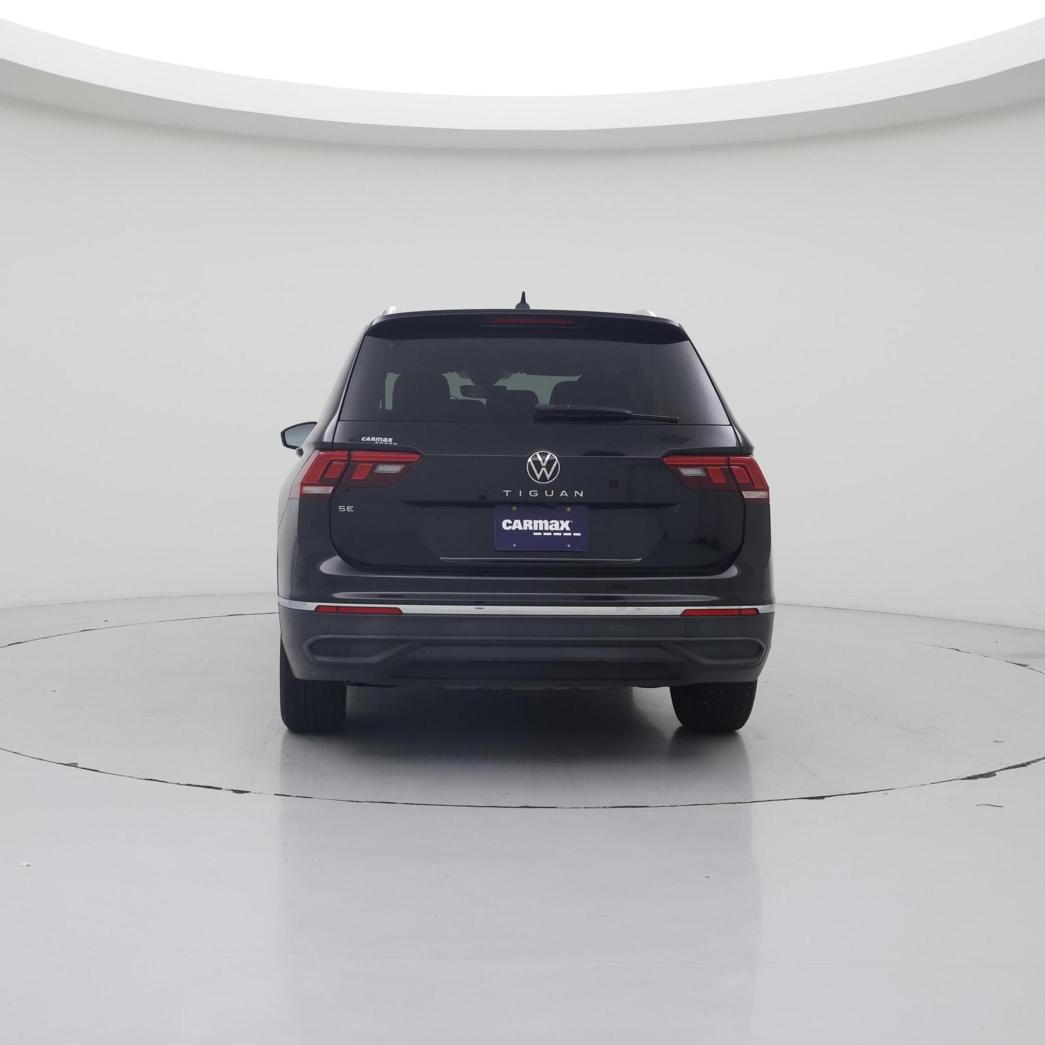 Thumbnail: 2023 Volkswagen Tiguan - 6