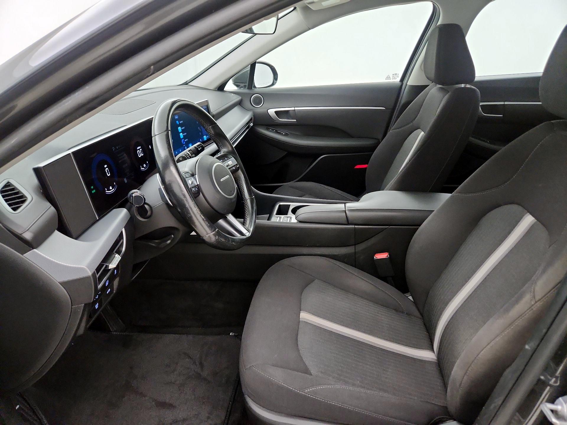 Thumbnail: 2025 Hyundai Sonata - 11