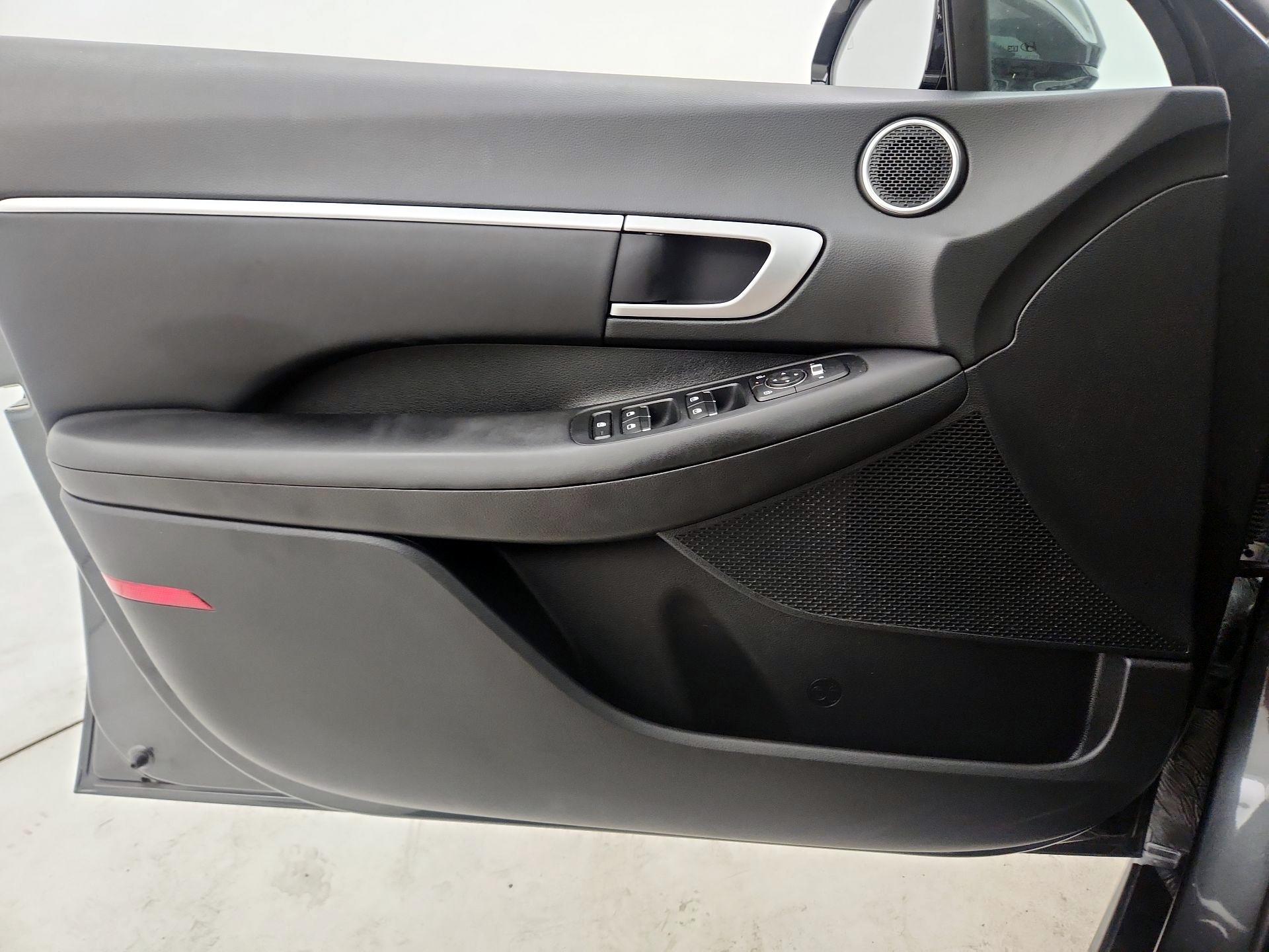 Thumbnail: 2025 Hyundai Sonata - 12