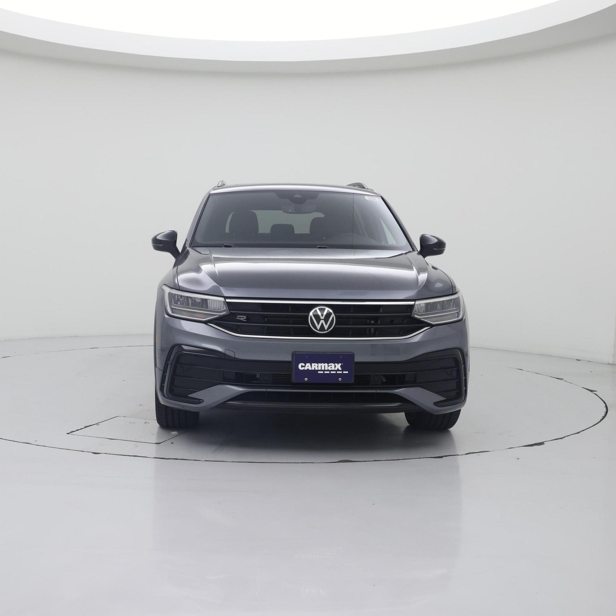 Thumbnail: 2023 Volkswagen Tiguan - 5