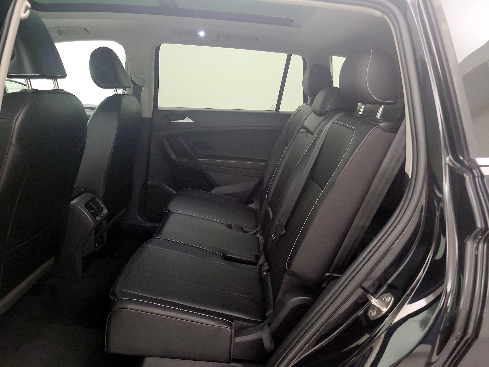 Thumbnail: 2022 Volkswagen Tiguan - 20