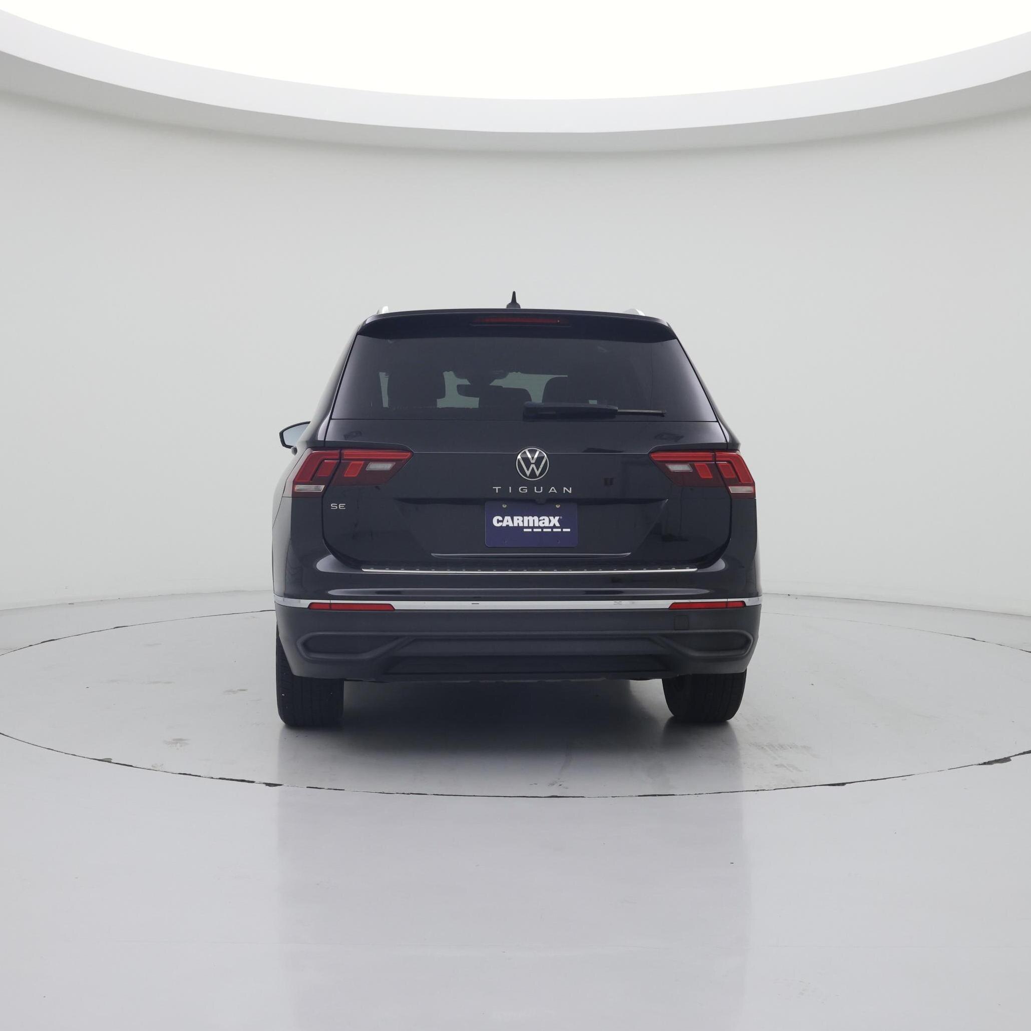 Thumbnail: 2022 Volkswagen Tiguan - 6