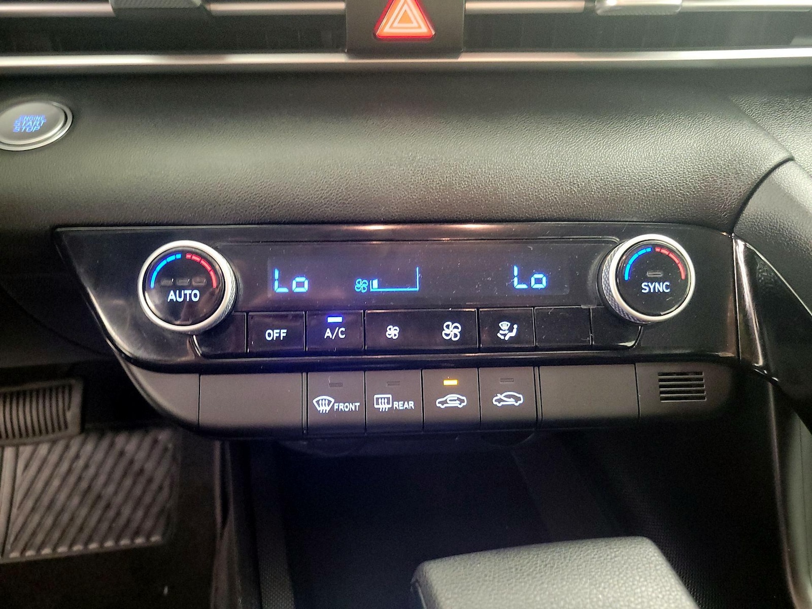 2026 Hyundai Elantra Blue - Photo 17