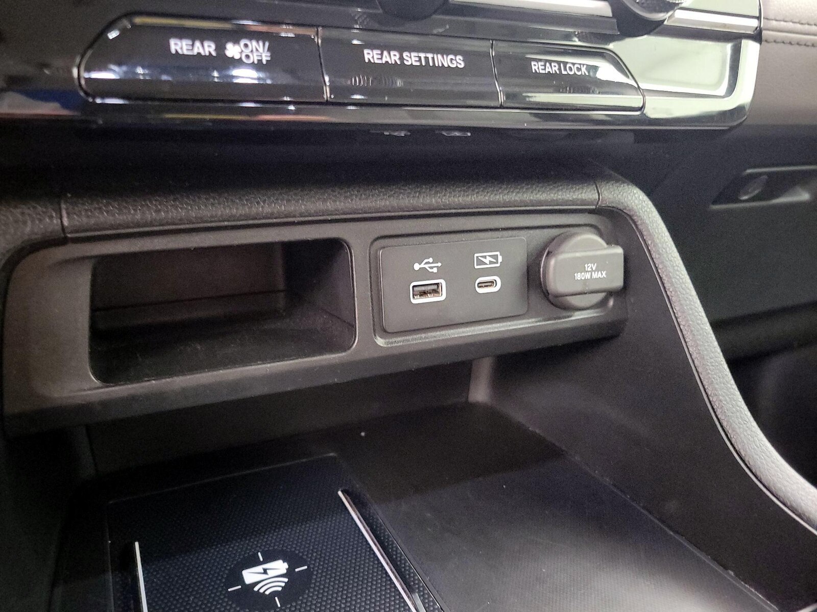 2024 Honda Pilot EX-L - Photo 19