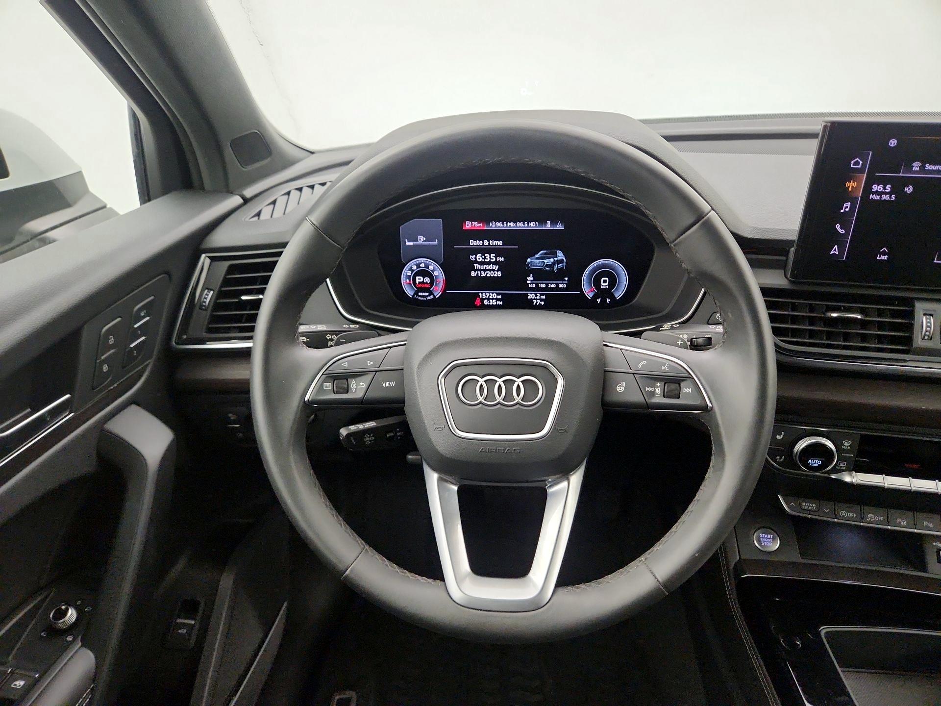 Thumbnail: 2023 Audi Q5 - 10