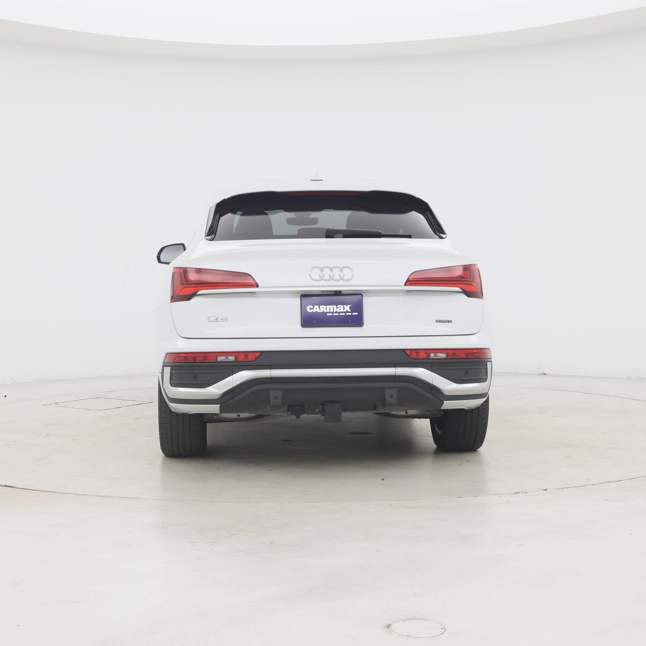 Thumbnail: 2023 Audi Q5 - 6