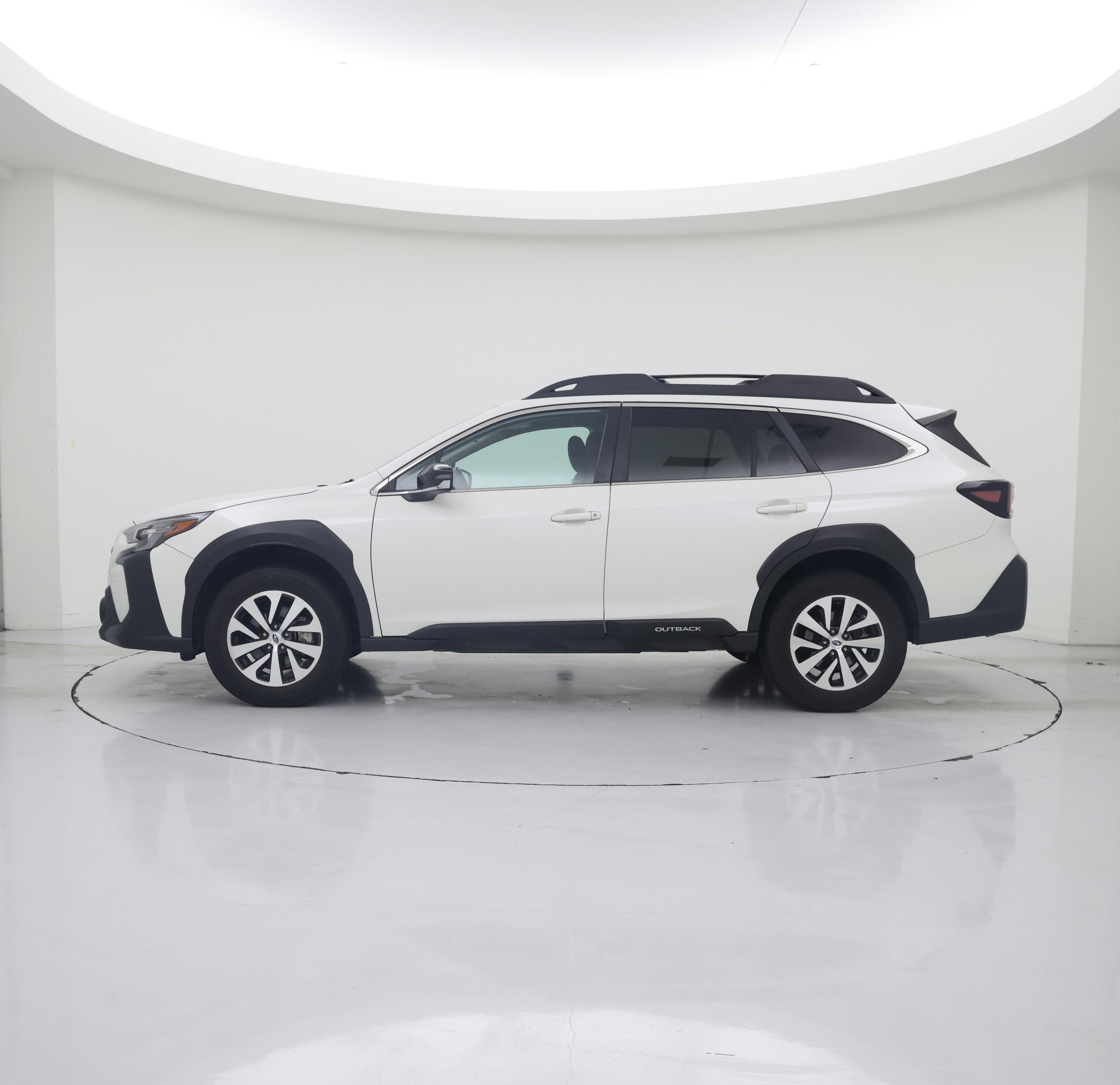 Thumbnail: 2023 Subaru Outback - 3