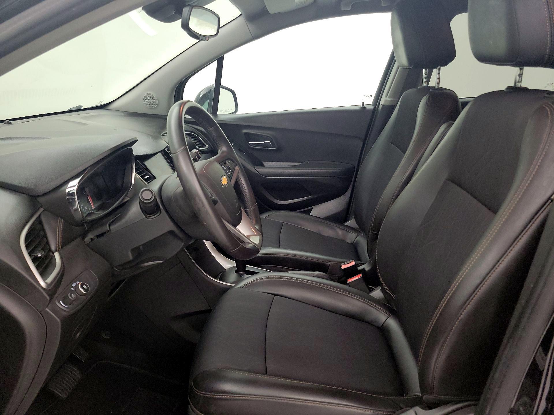 Thumbnail: 2020 Chevrolet Trax - 11