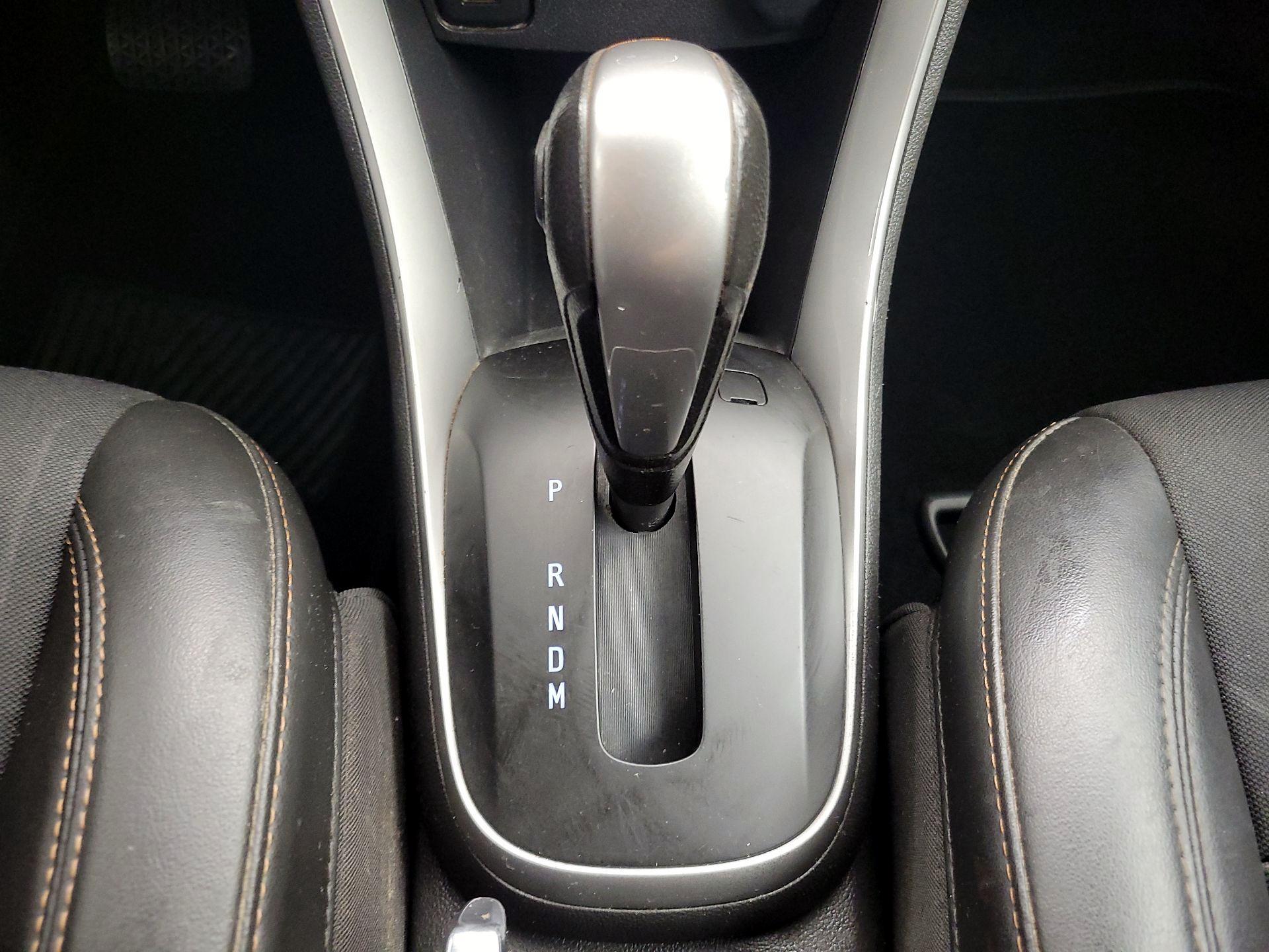 Thumbnail: 2020 Chevrolet Trax - 17