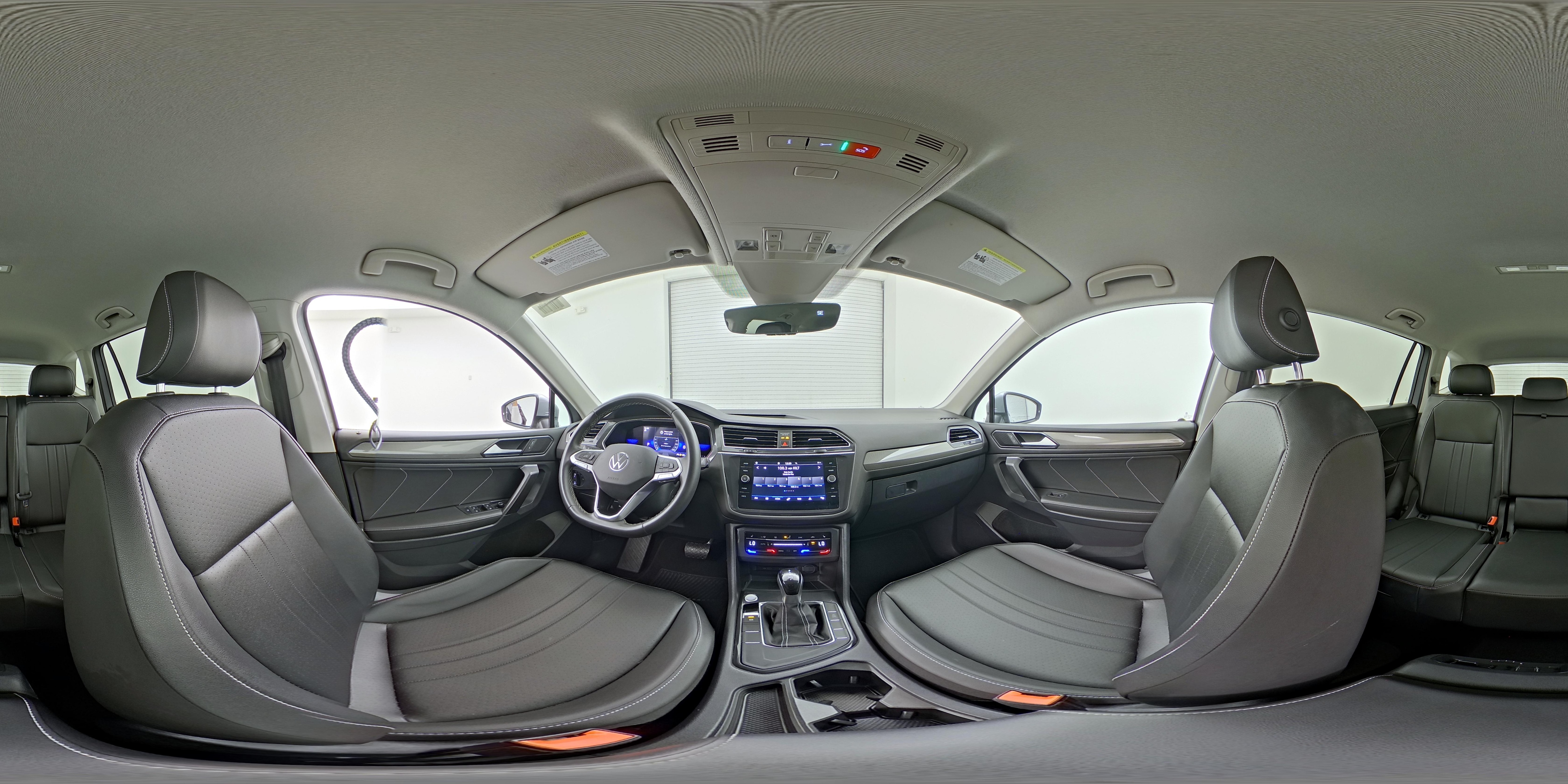 2022 Volkswagen Tiguan SE - Photo 26