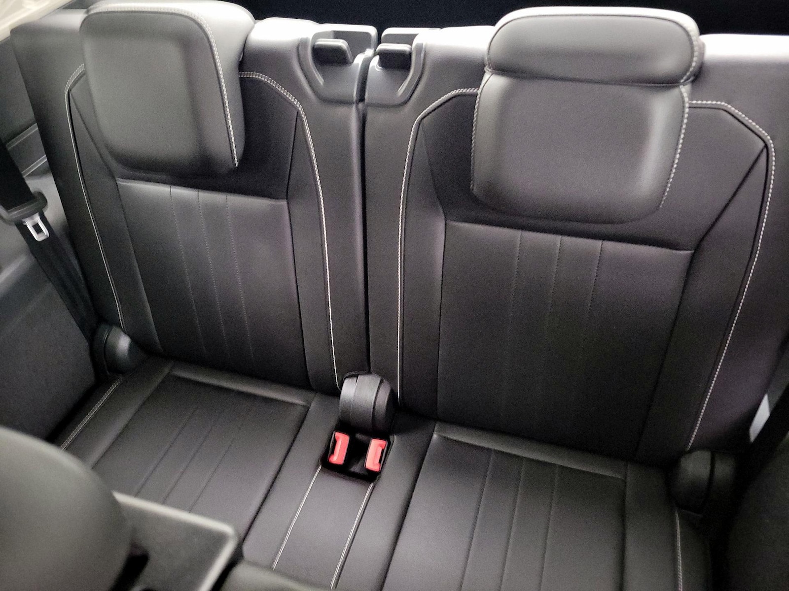 2022 Volkswagen Tiguan SE - Photo 21
