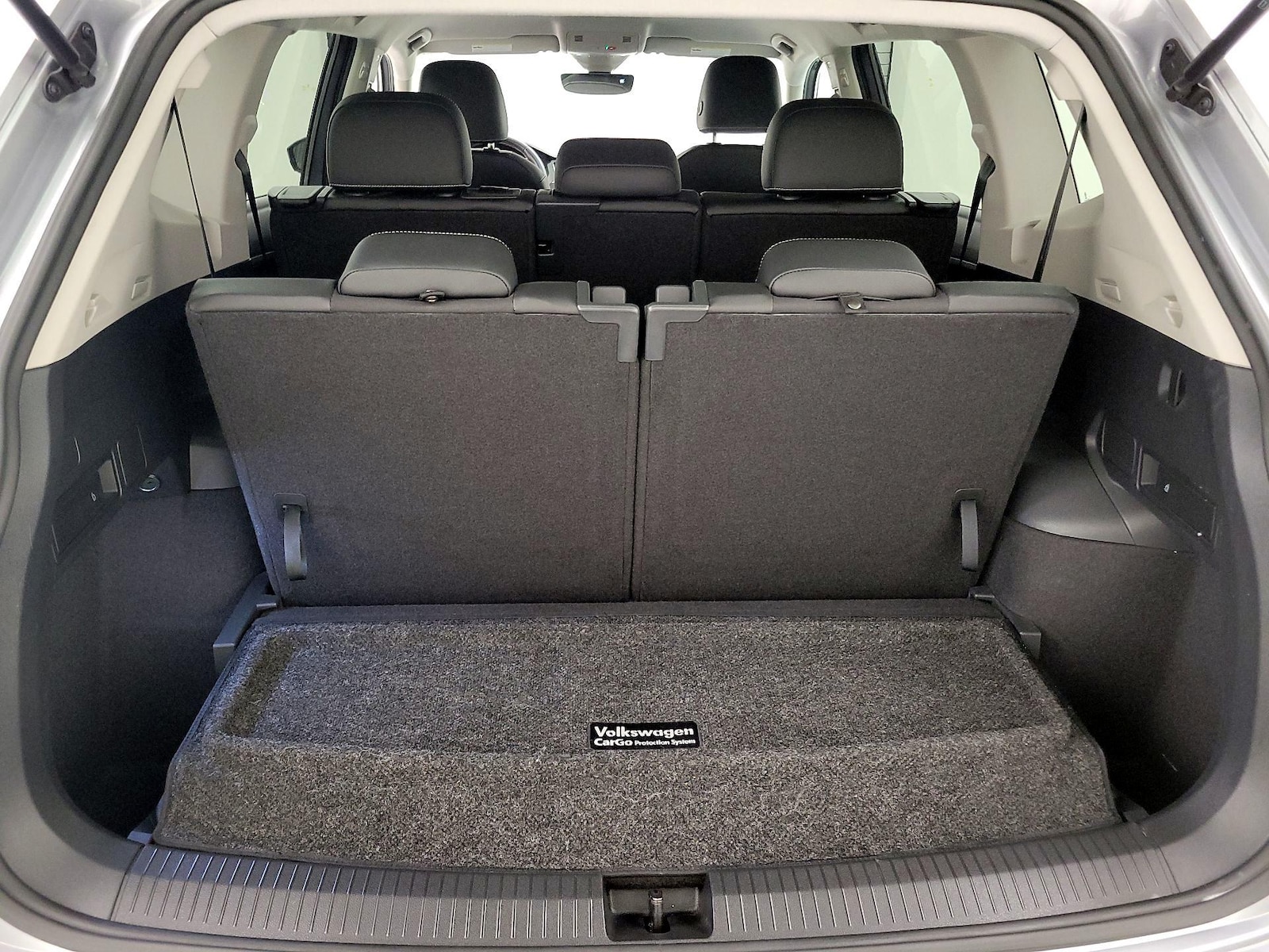 2022 Volkswagen Tiguan SE - Photo 22
