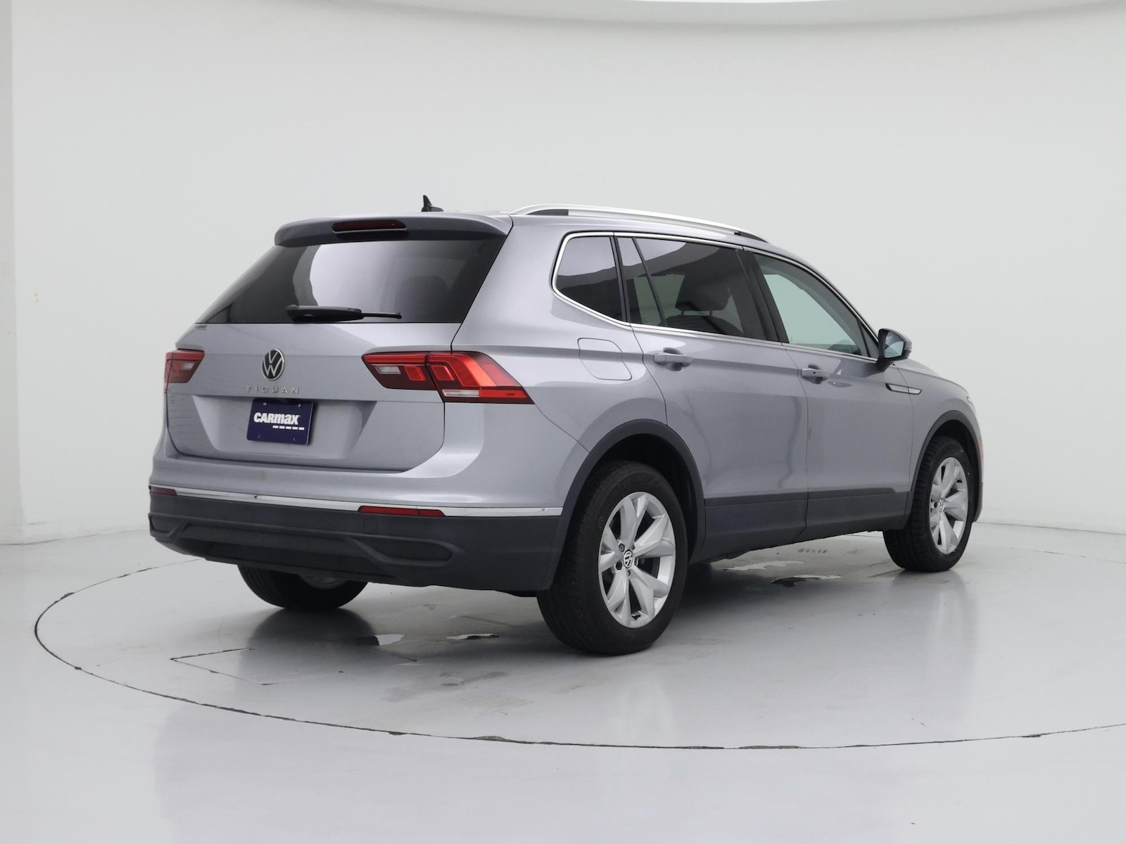 2022 Volkswagen Tiguan SE - Photo 9