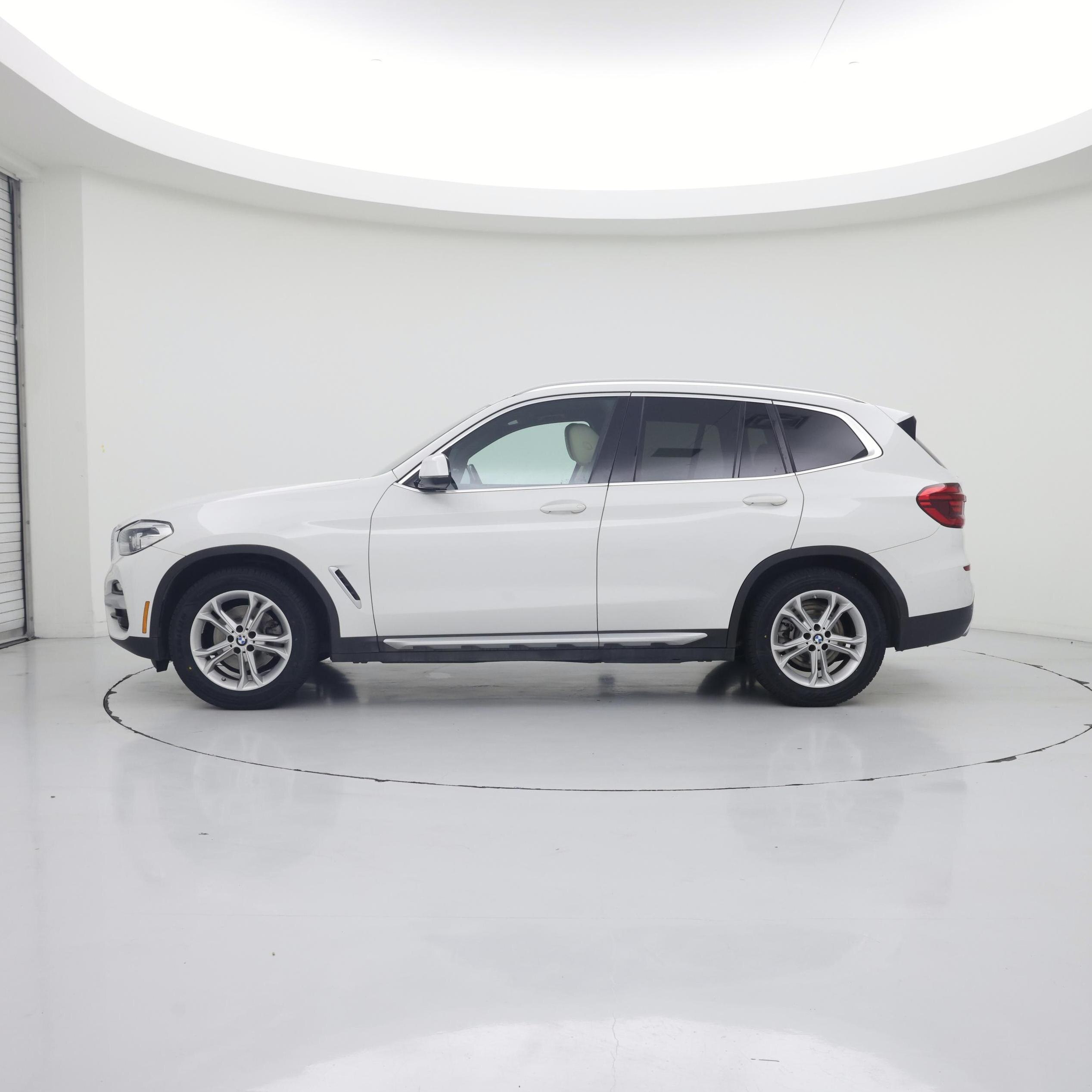 Thumbnail: 2021 BMW X3 - 3