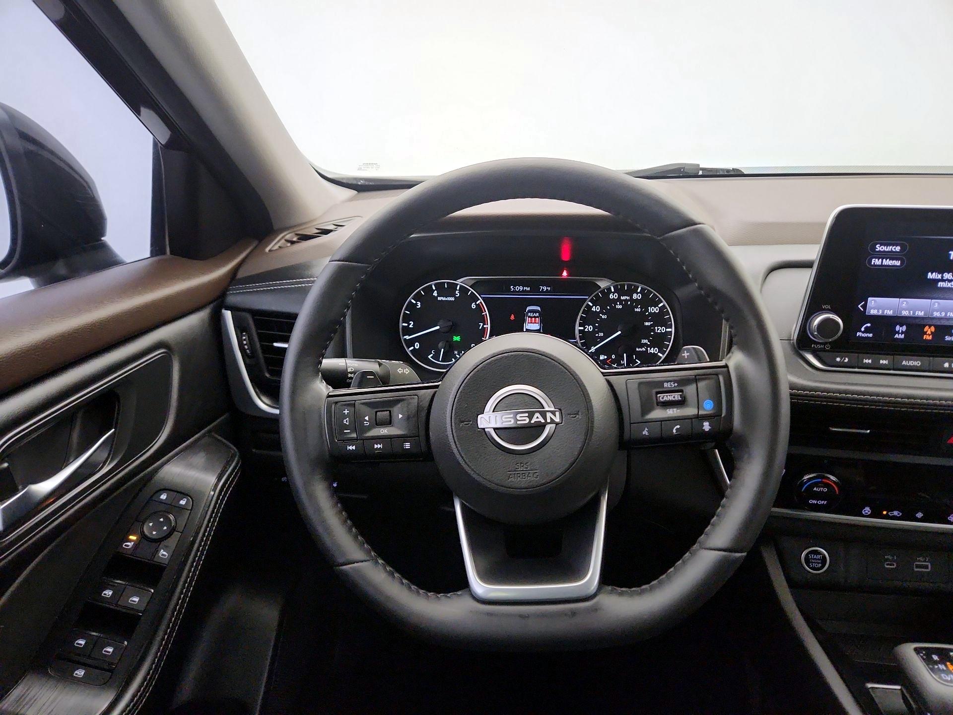 Thumbnail: 2023 Nissan Rogue - 10