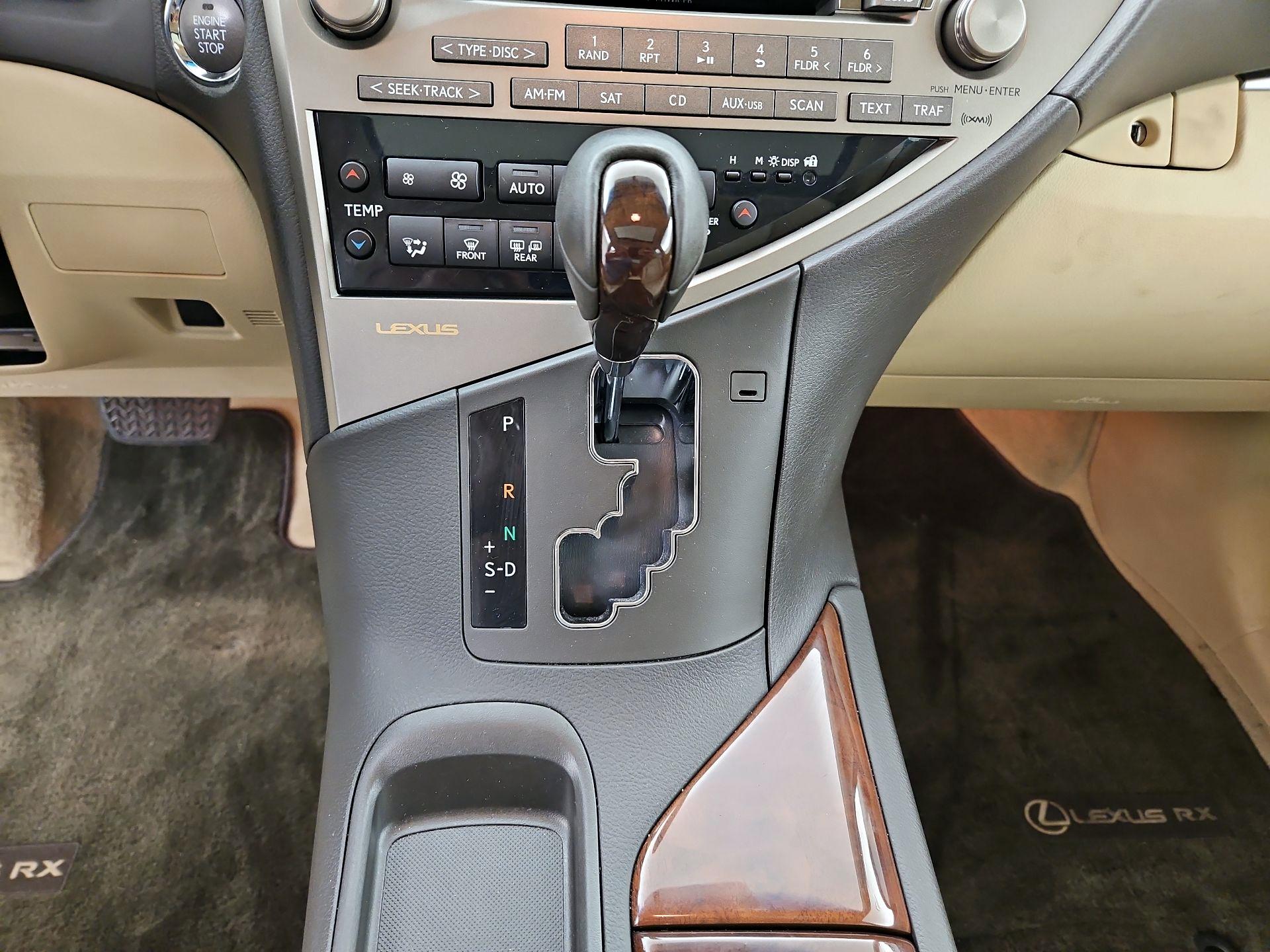 Thumbnail: 2014 Lexus RX - 16